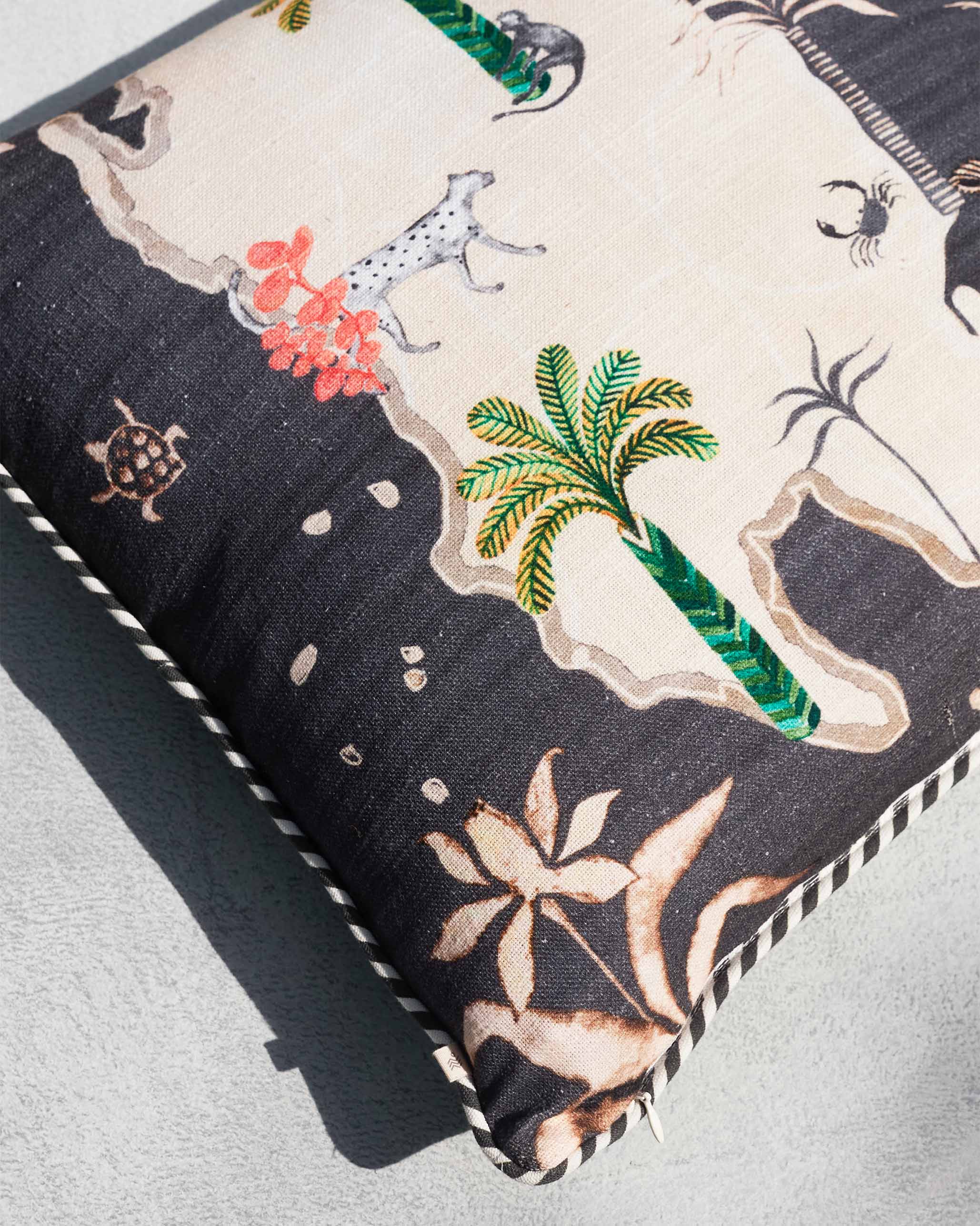 Clove Cushion Cover - Image 4