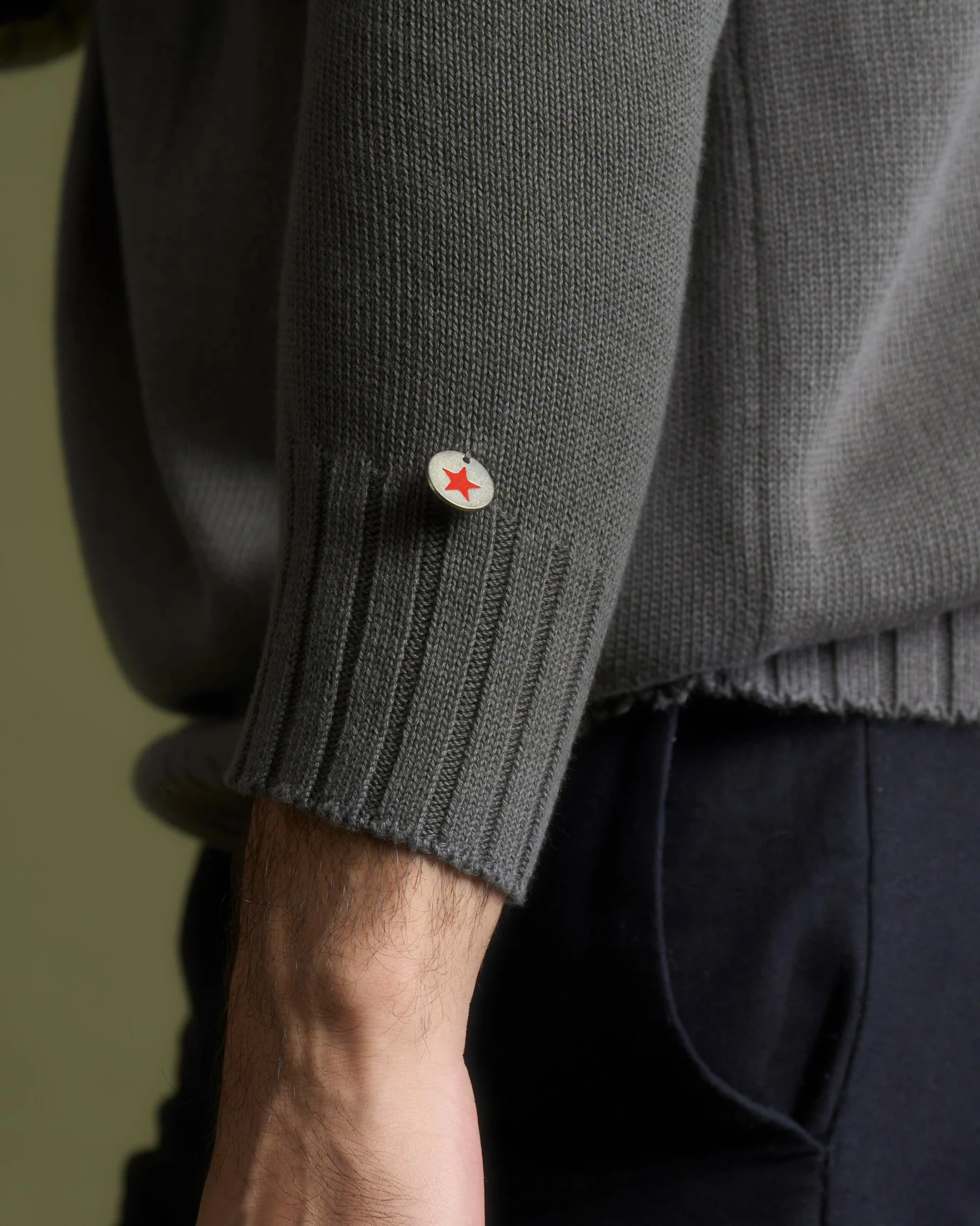 Coast Crew-Neck Sweater - Grey - Image 5