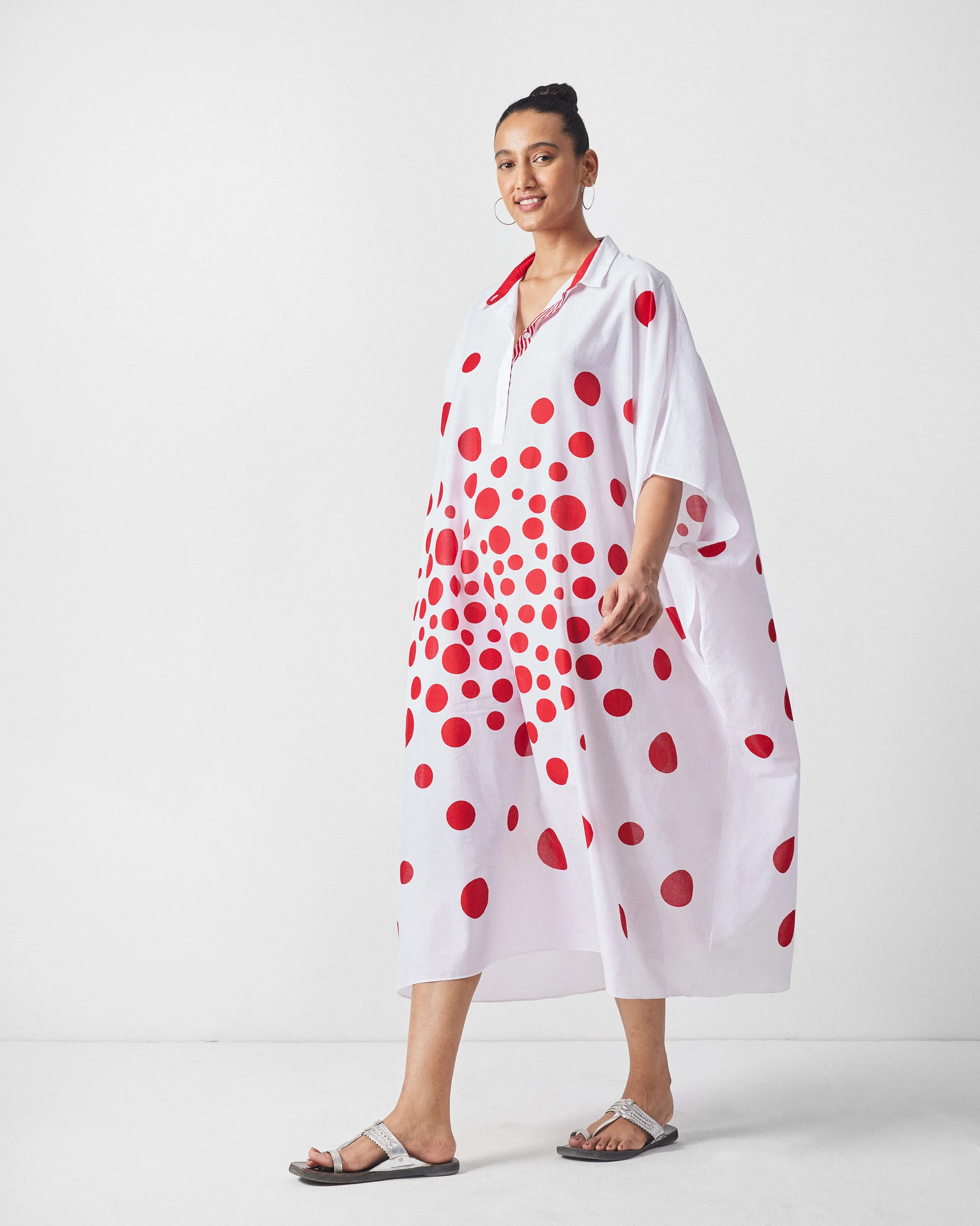 Collared Kaftan - White & Red Print - Image 5