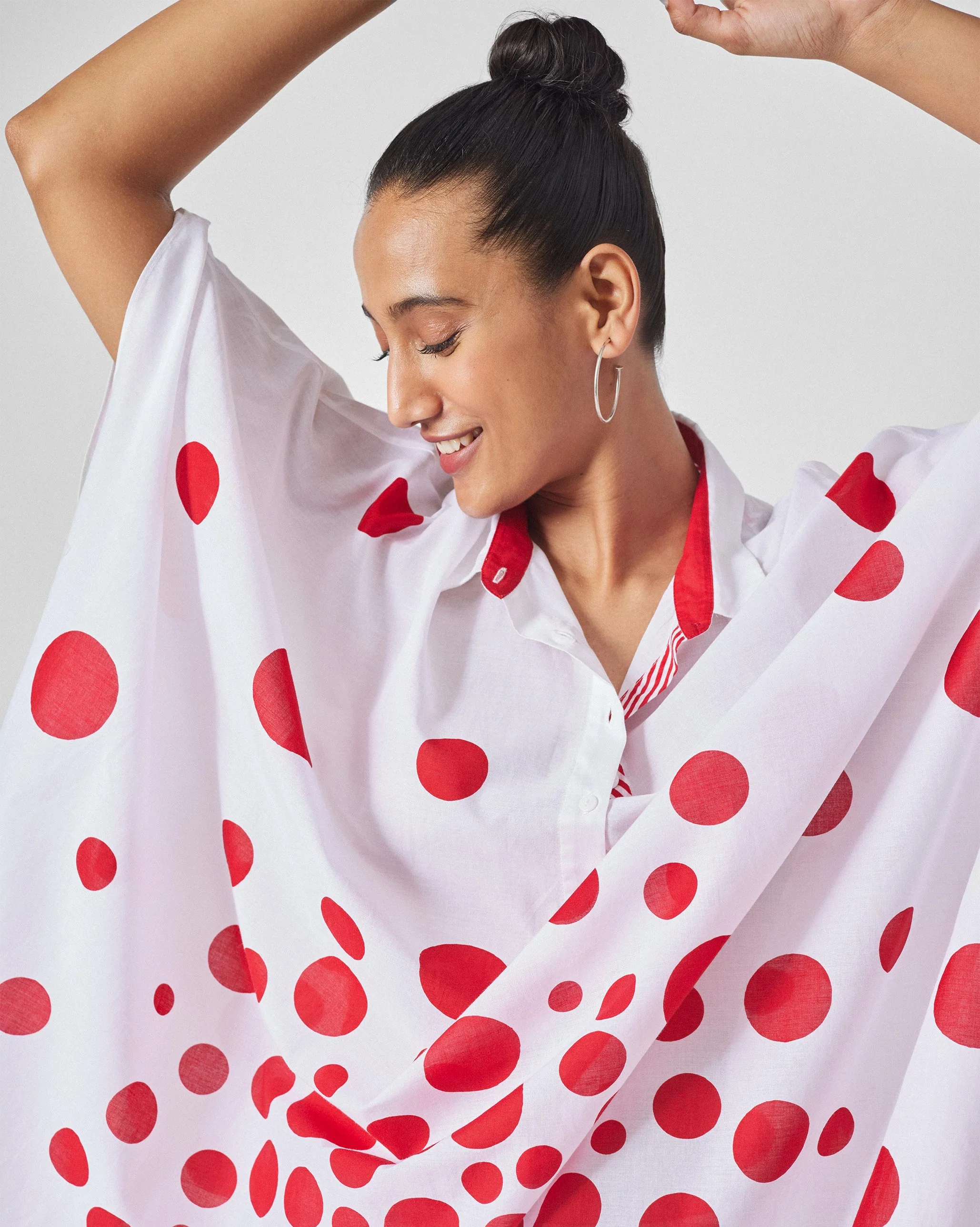 Collared Kaftan - White & Red Print - Image 8