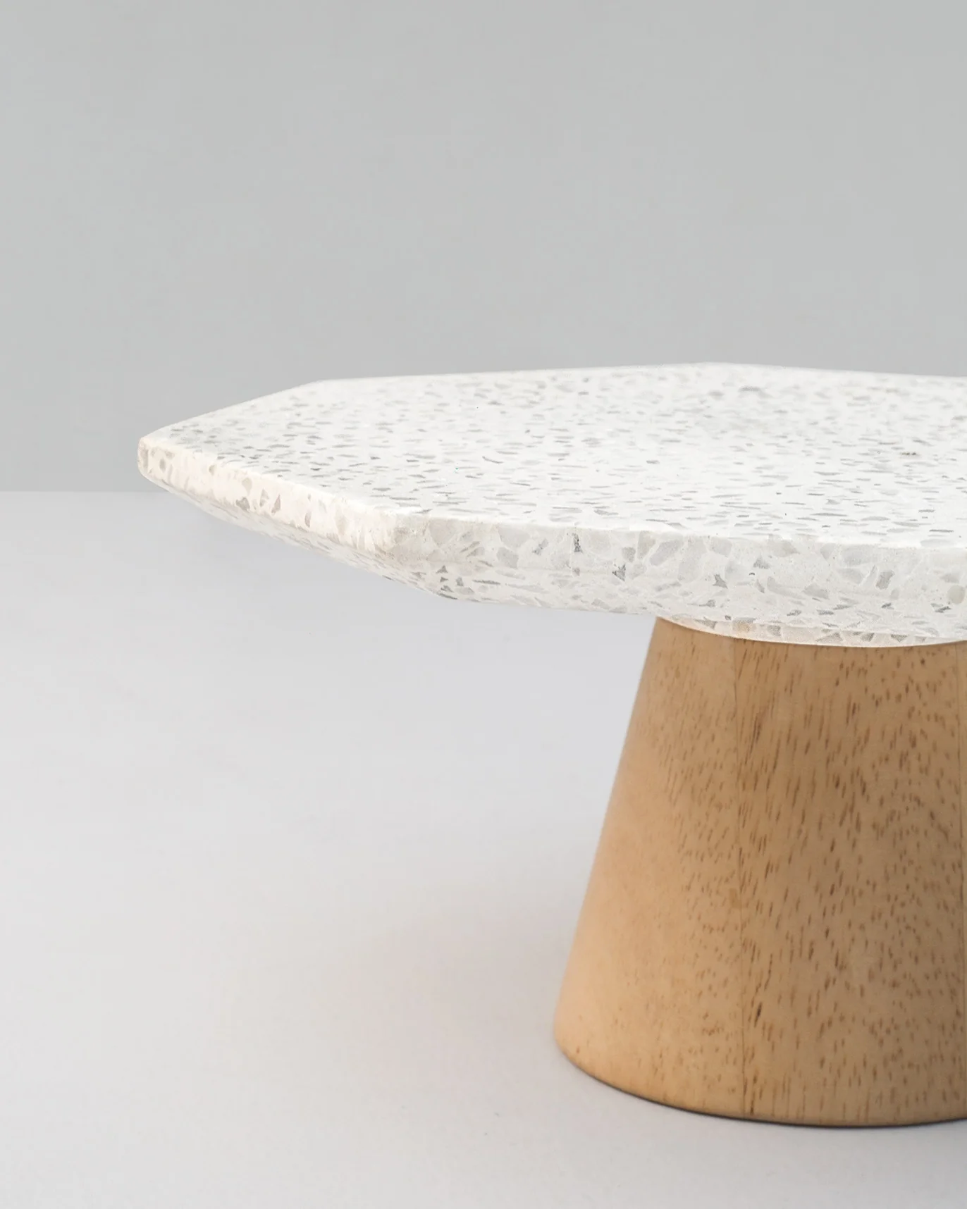 Colombo Cake Stand - Small - Image 2