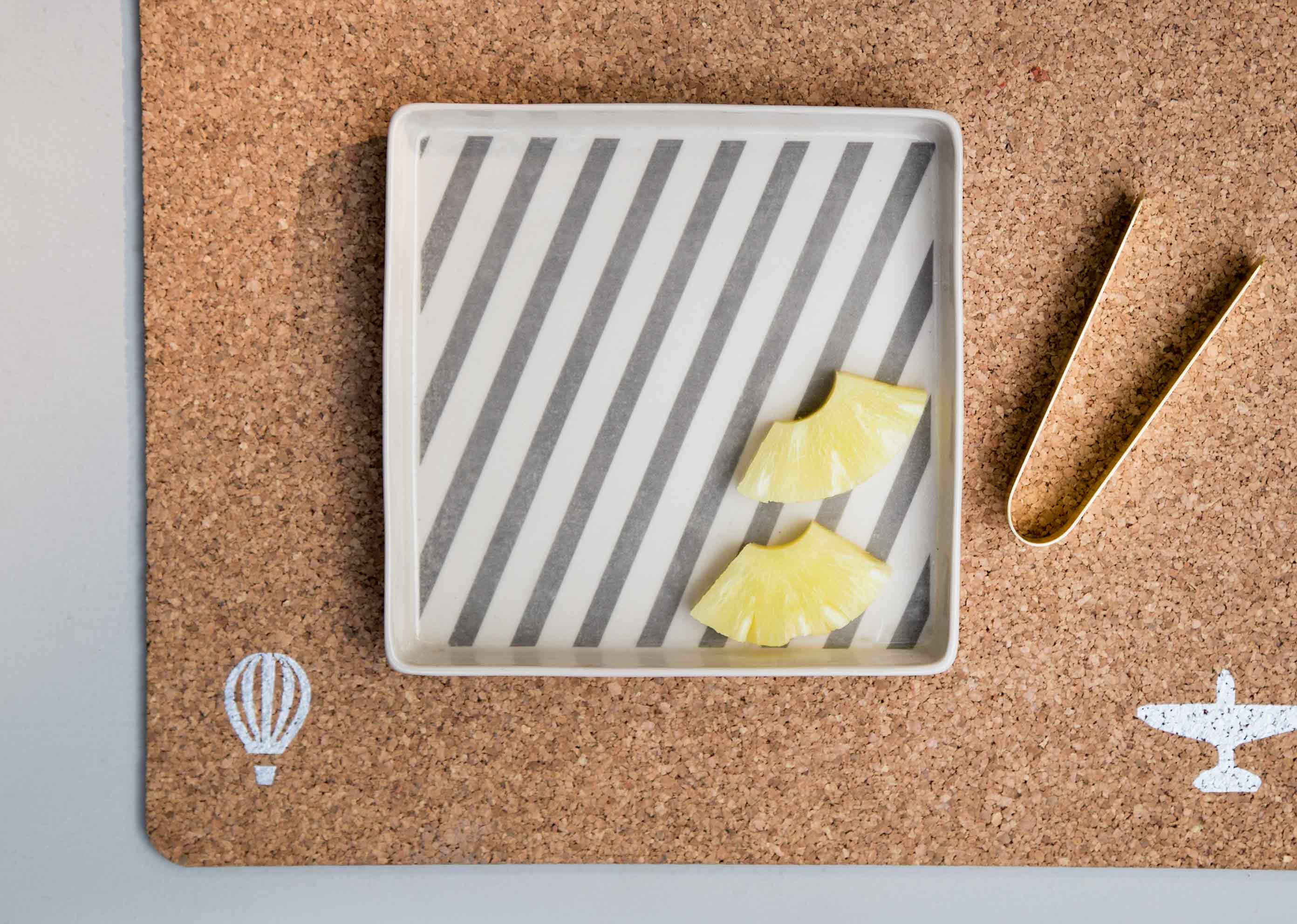 Colombo Cookie tray with Tongs - Image 3