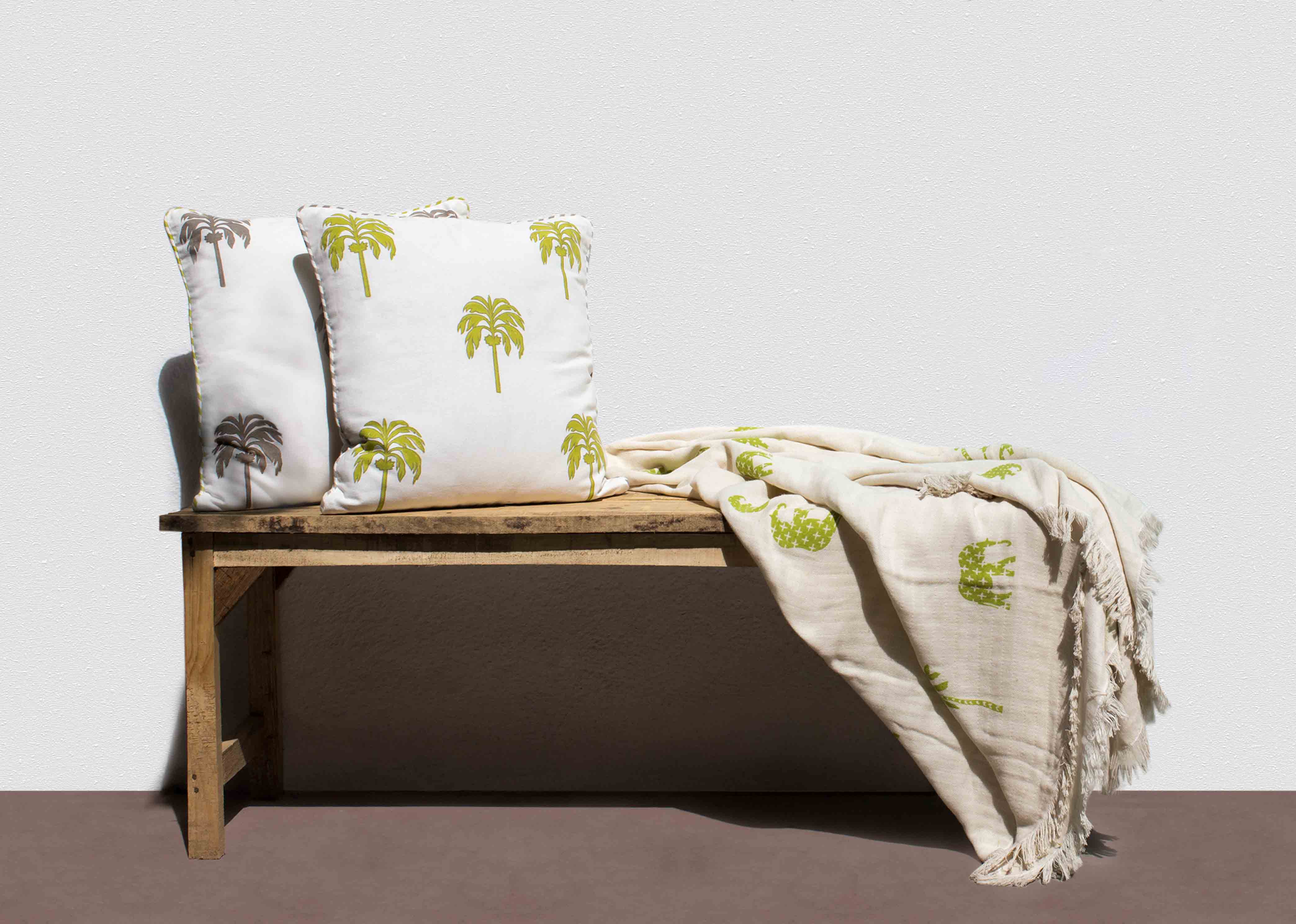 Colombo Palm Block Cushion Cover - Lime - Image 3