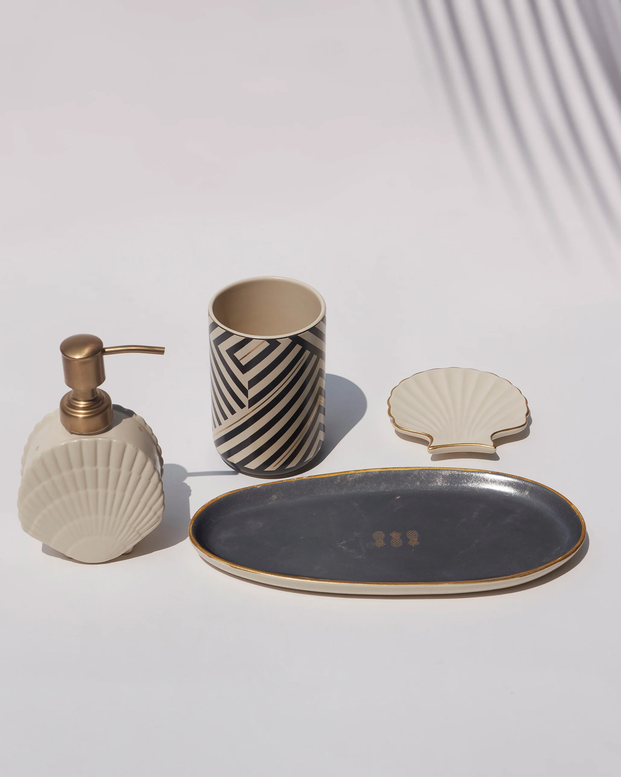 Coral Bathroom Set - Image 2