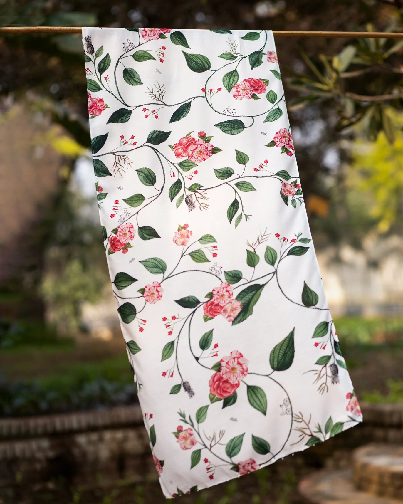 Creeper Scarf - White - Image 2