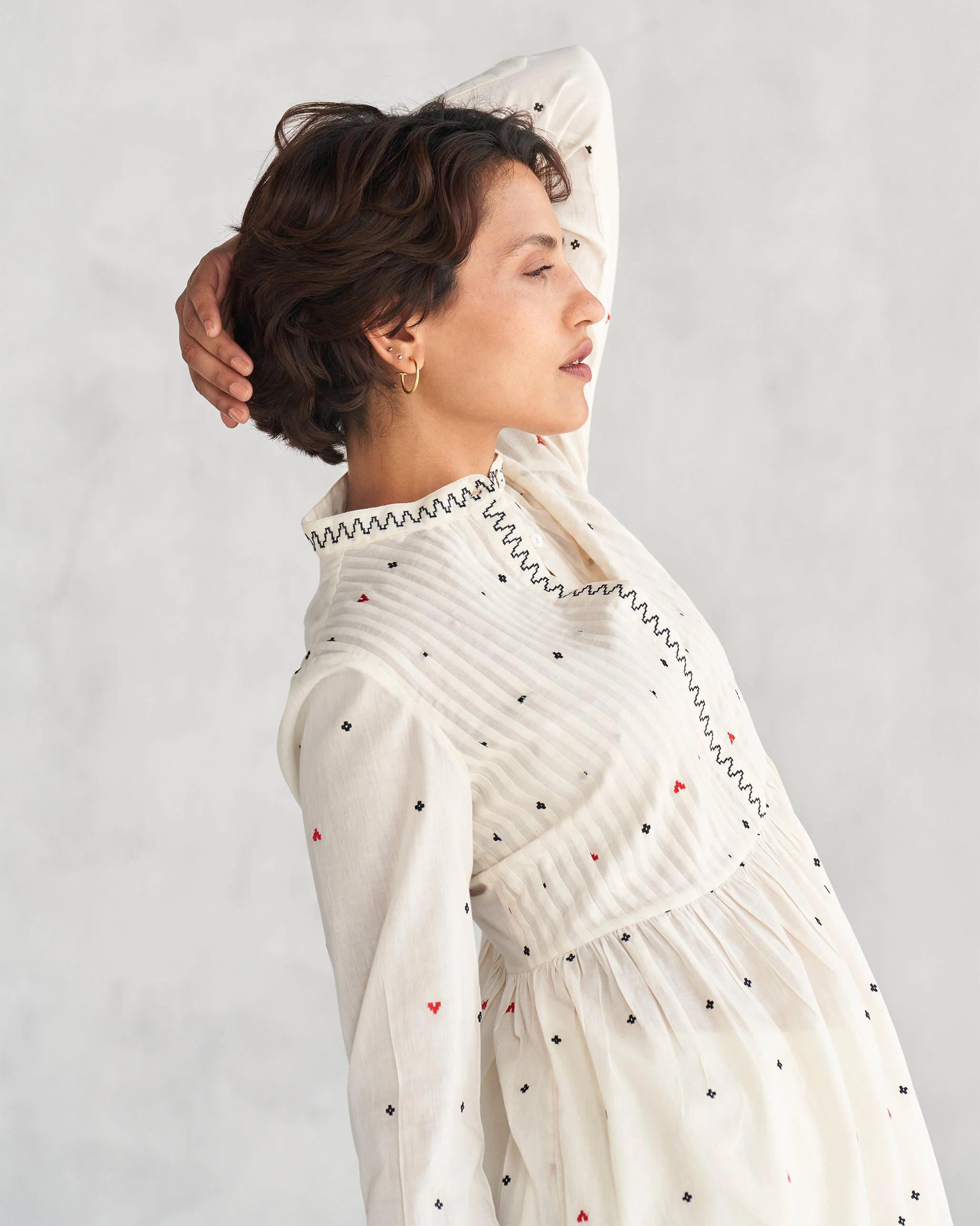 Crescent Pintuck Kurta - Ivory - Image 3