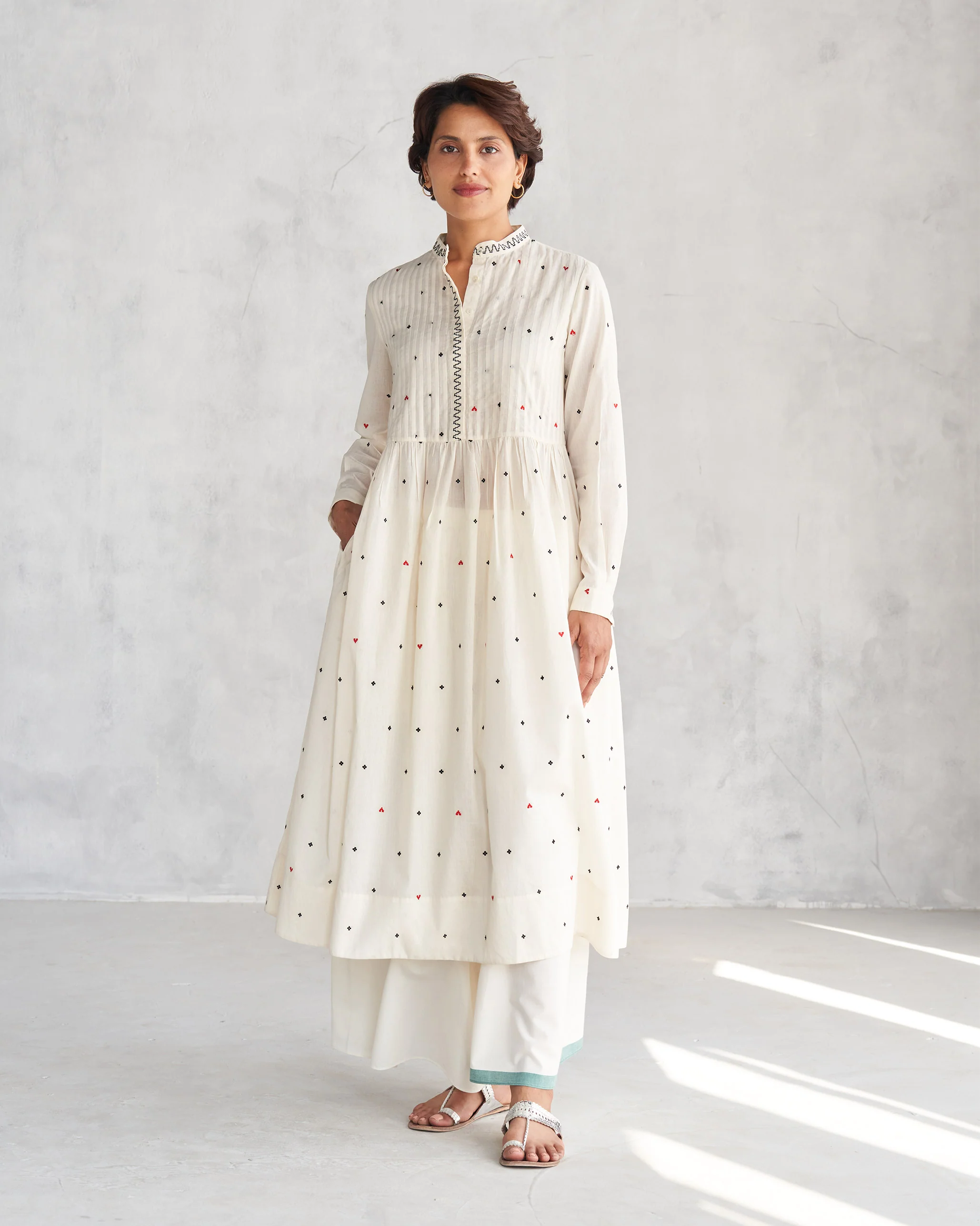 Crescent Pintuck Kurta - Ivory - Image 6