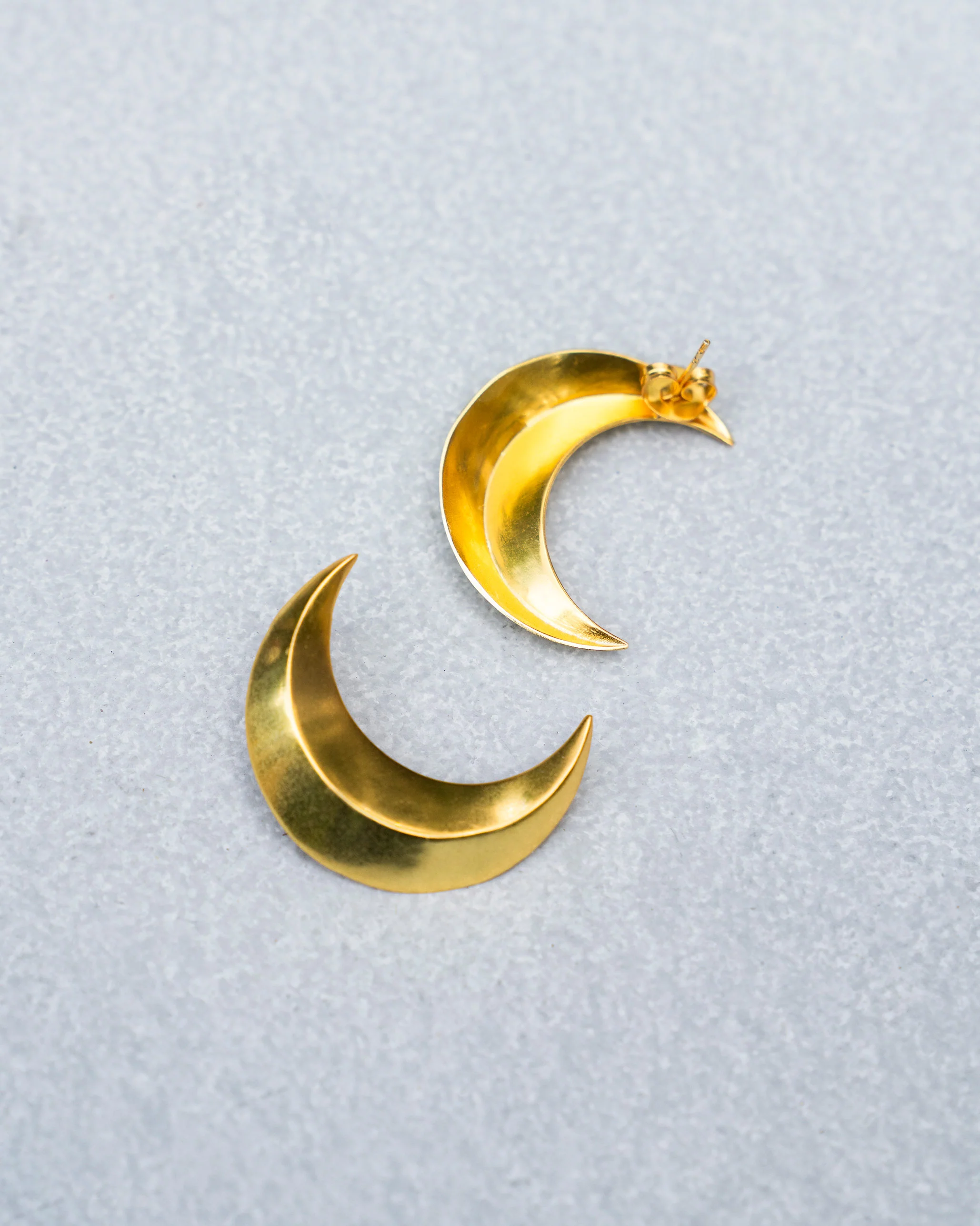 Crescent Studs Small - Gold - Image 3