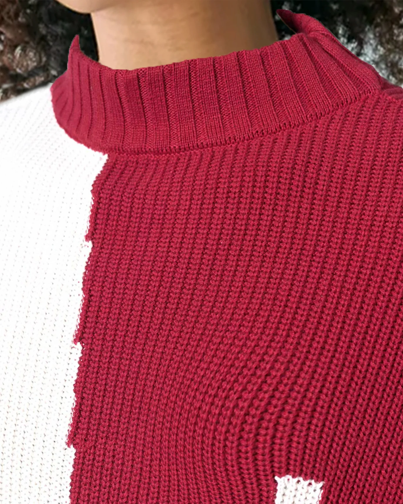 Crew Neck Sweater - Ivory & Red - Image 5