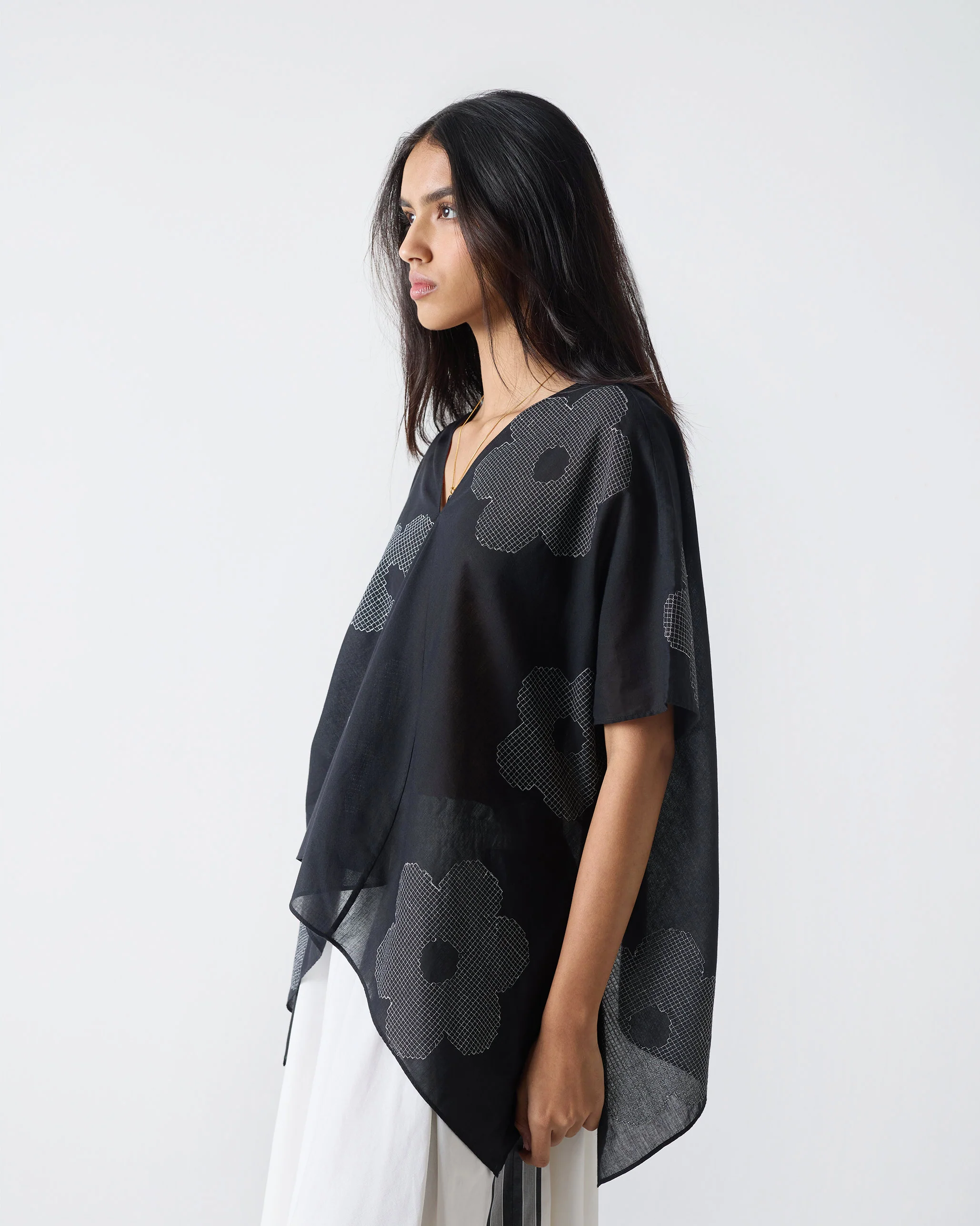 Curved Hem Top - Black & White Embroidery - Image 3