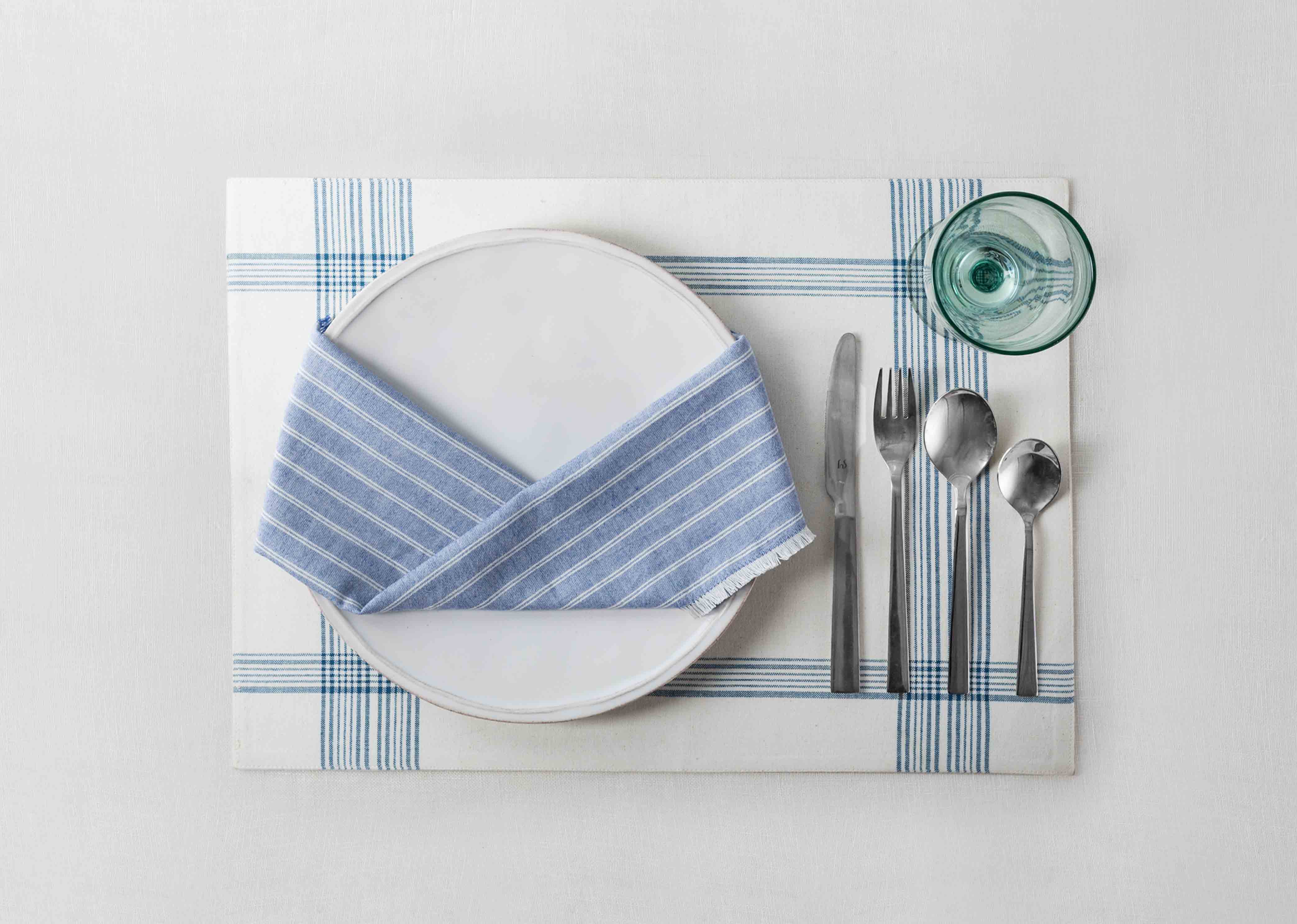 Daburu Stripe Dinner Napkins (Set of 6) - Blue - Image 3