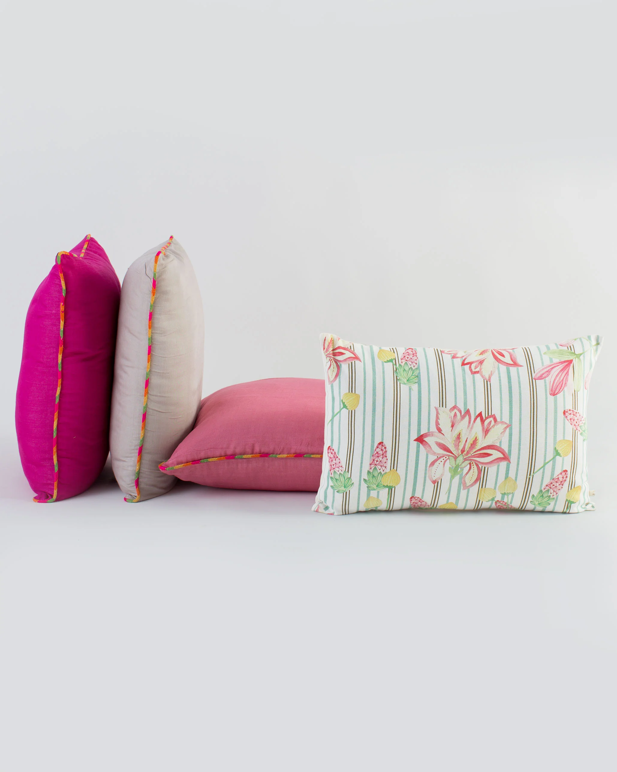 Dandeli Stripes Pillow Cover - Image 2