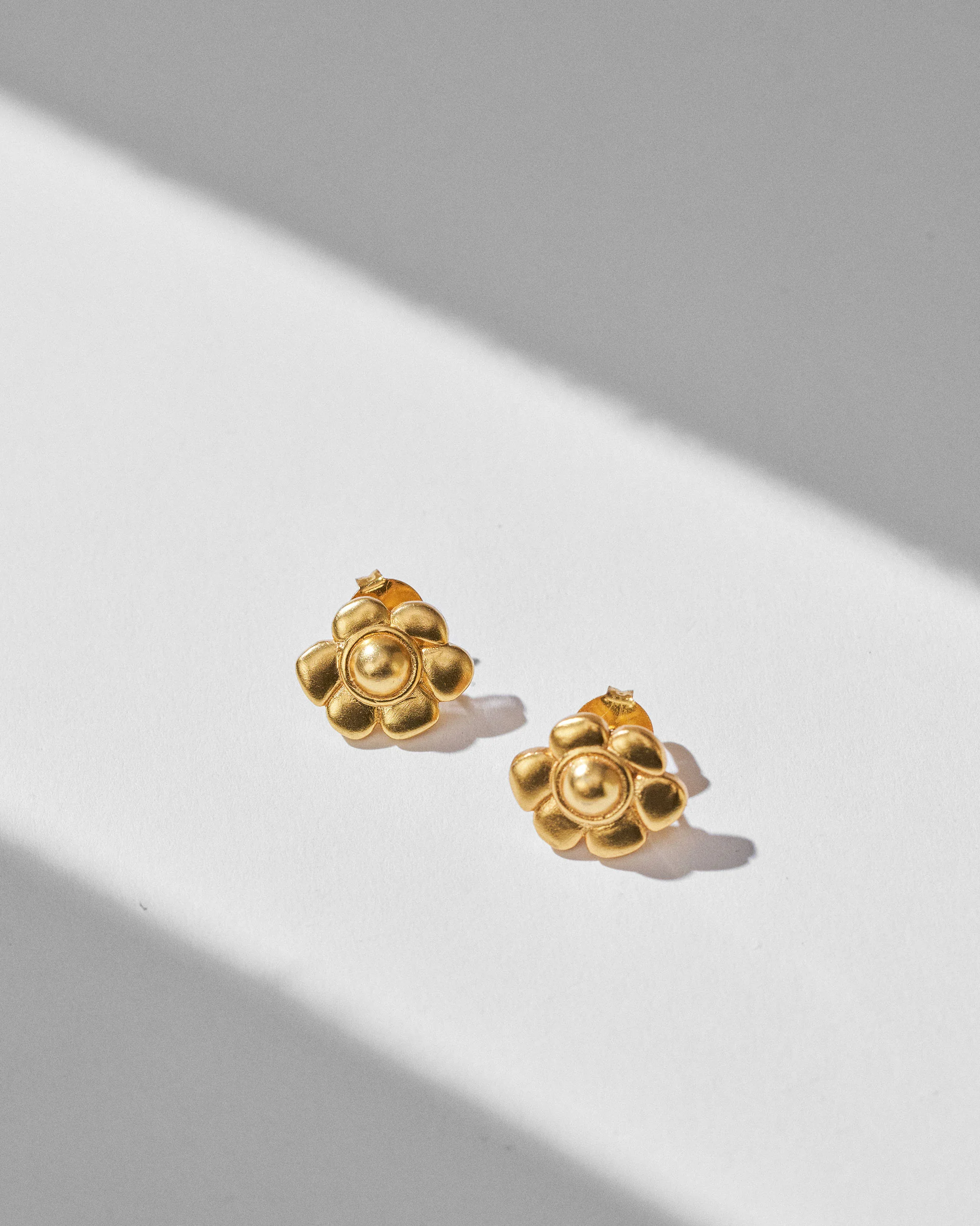 Daylily Studs - Gold - Image 2