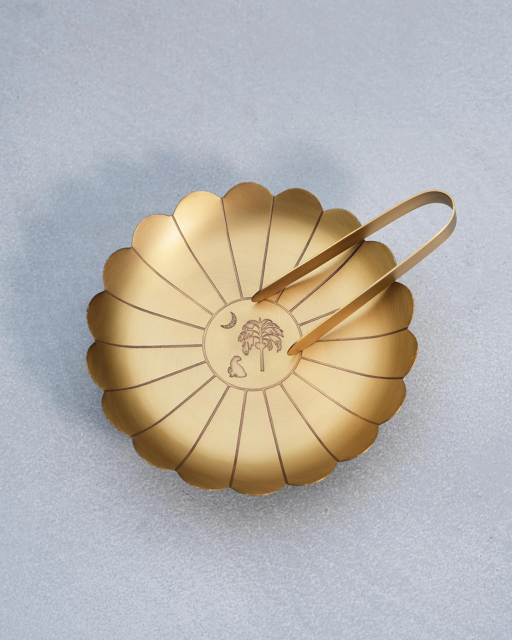 Desert Trail Platter with Tong - Image 2
