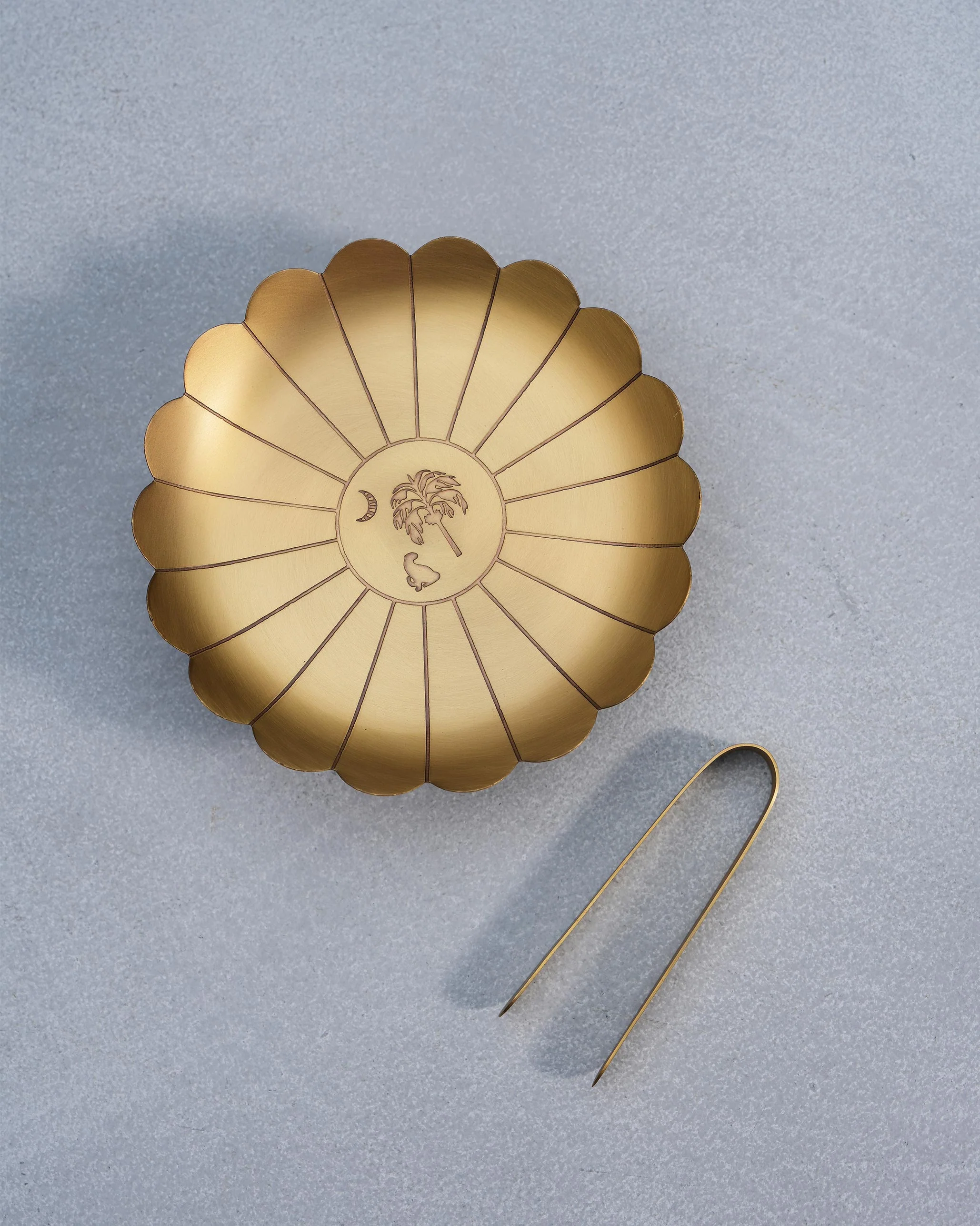 Desert Trail Platter with Tong - Image 4