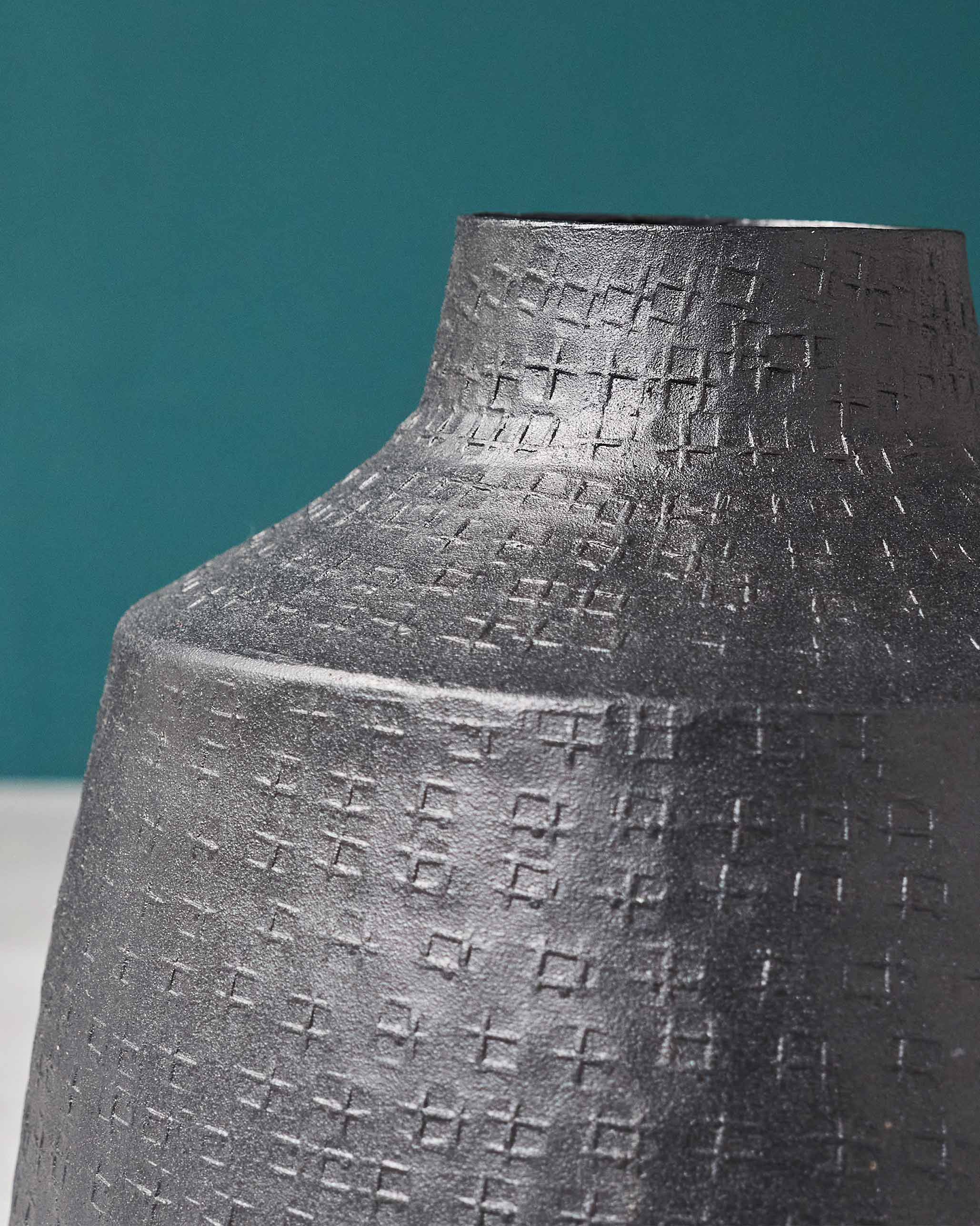 Dhaara Vase - TSSxNB - Image 3