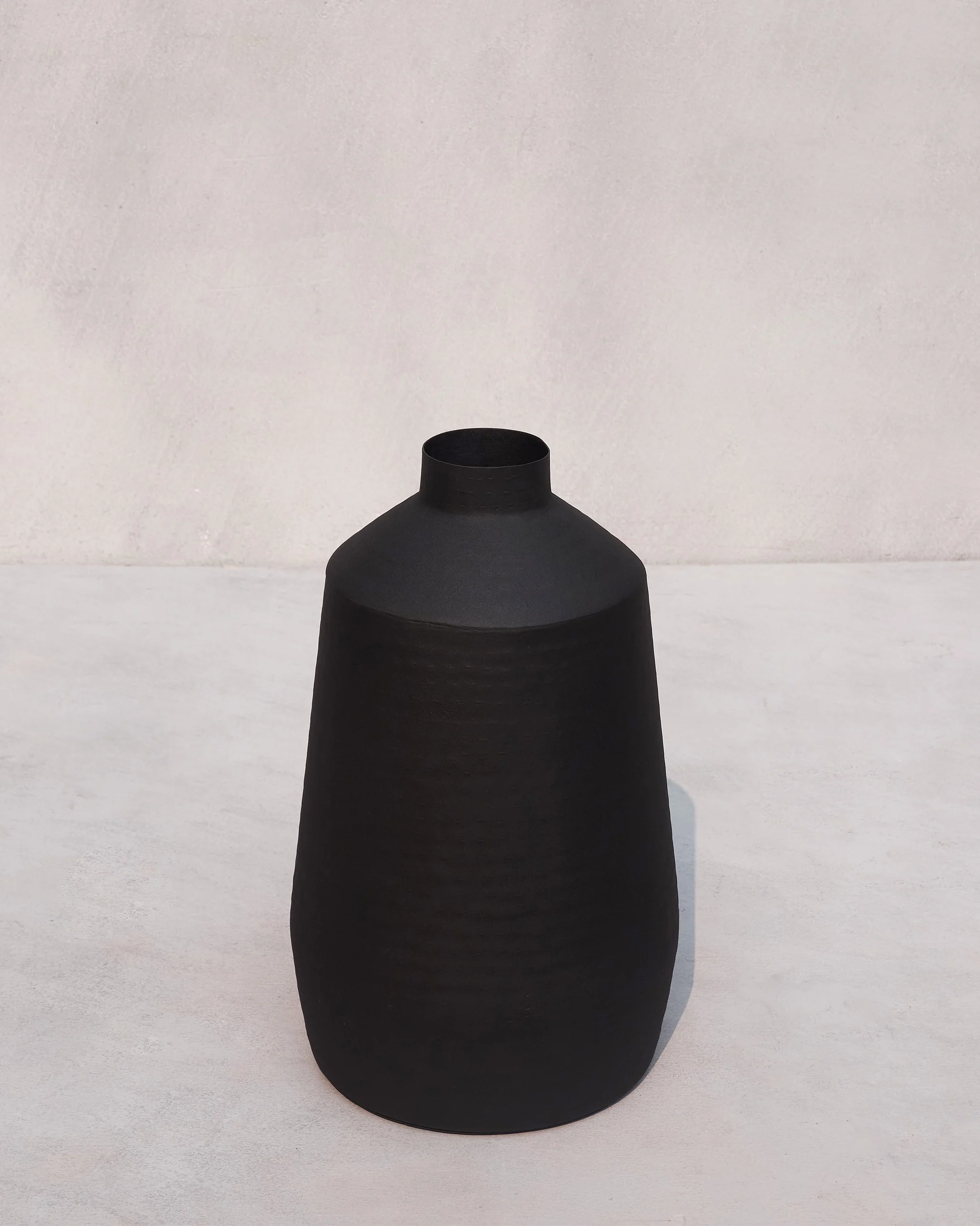 Dhara Vase - Large - Image 3