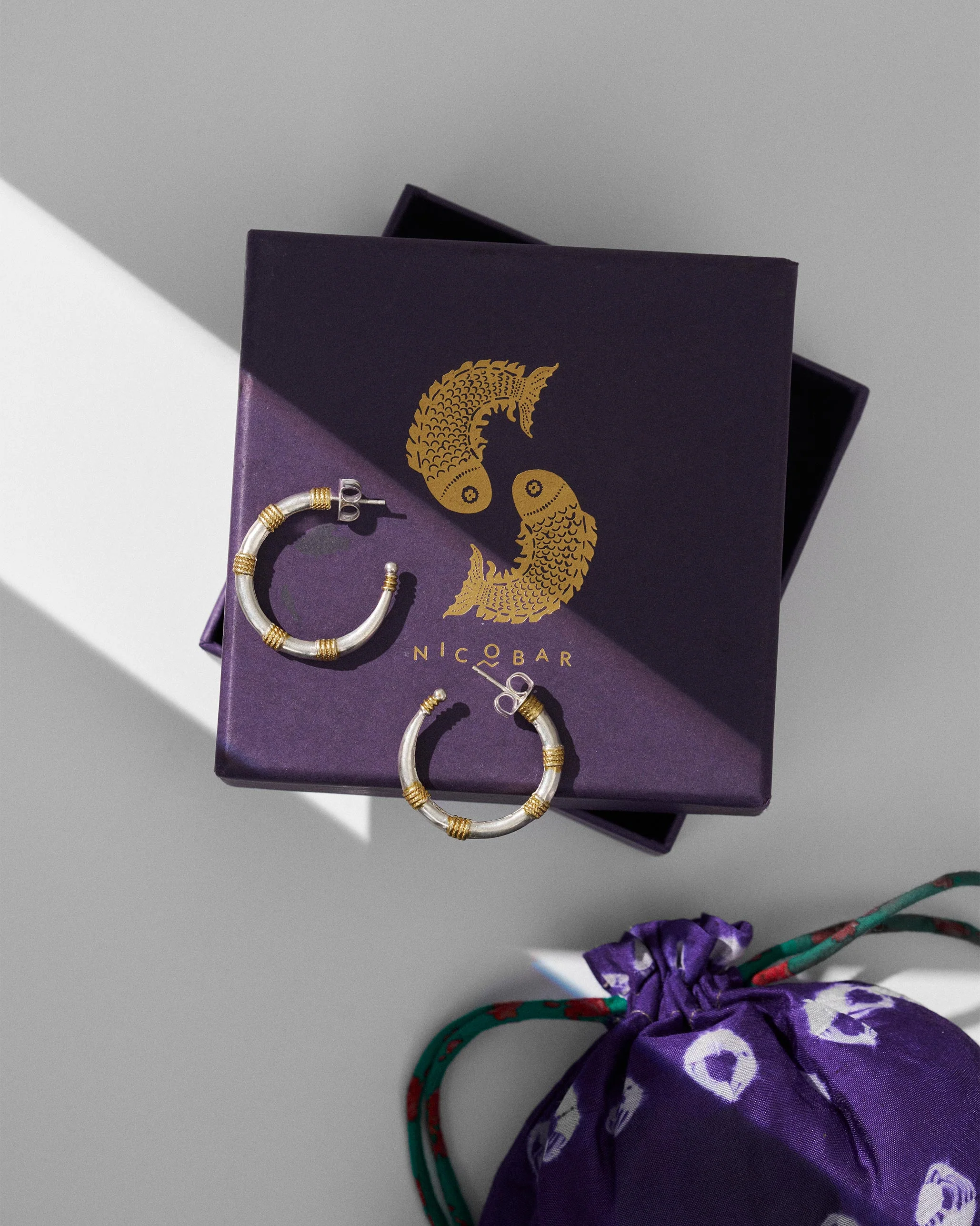 Dhoop Chaon Hoops Small - Silver & Gold - Image 4