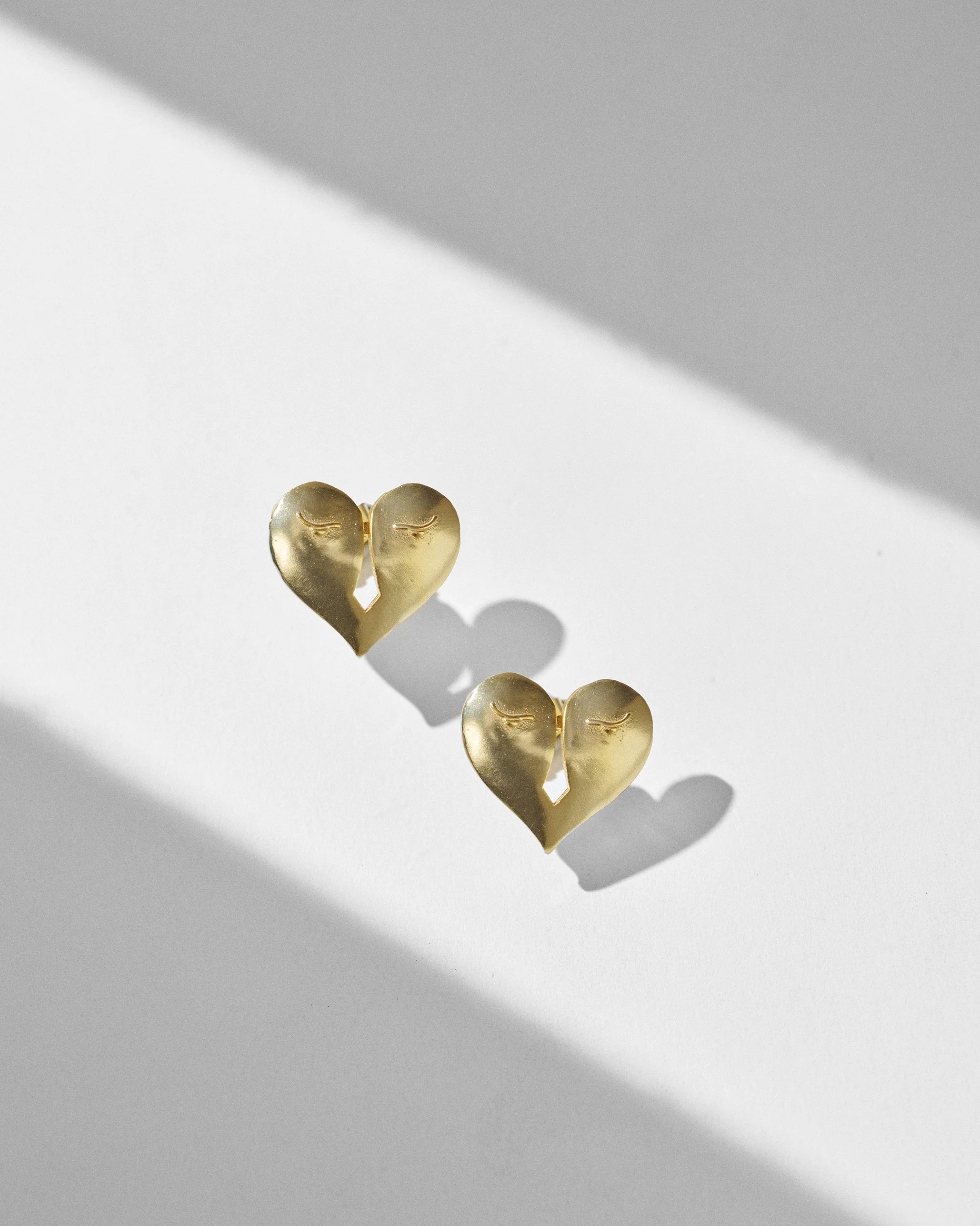 Dil Studs - Gold - Image 2