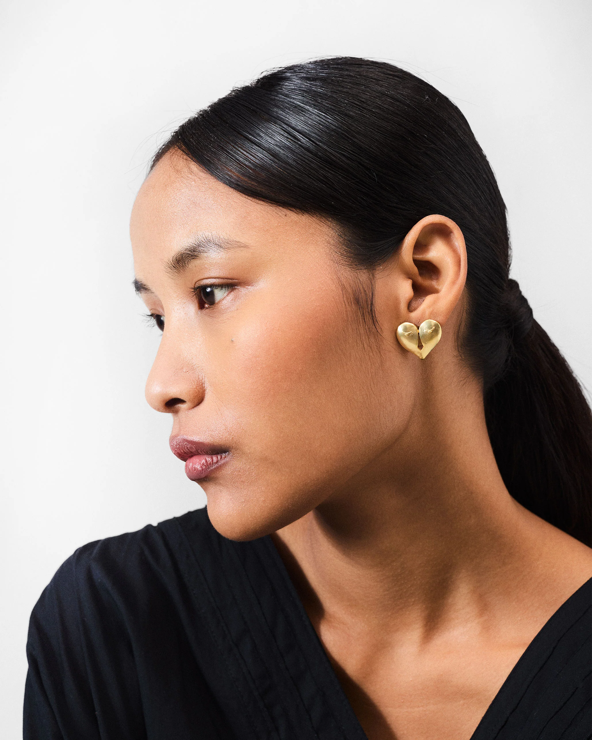 Dil Studs - Gold - Image 6