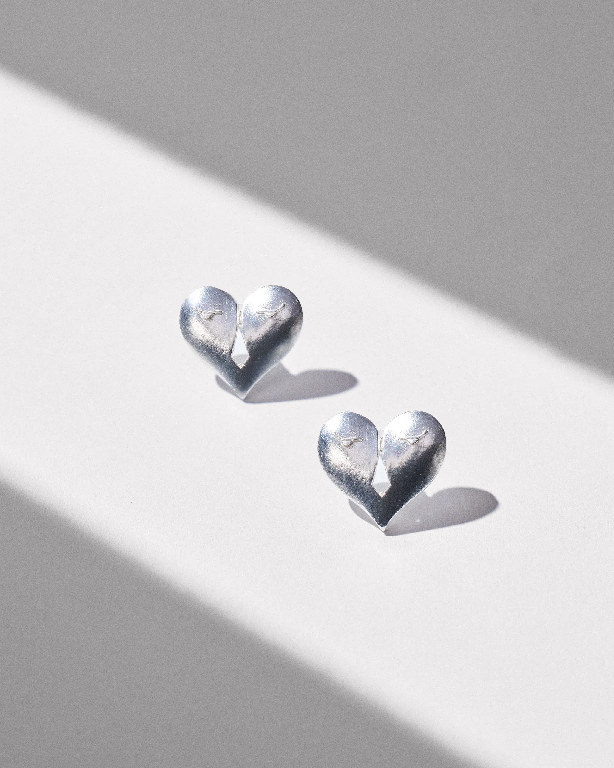 Dil Studs - Silver - Image 2
