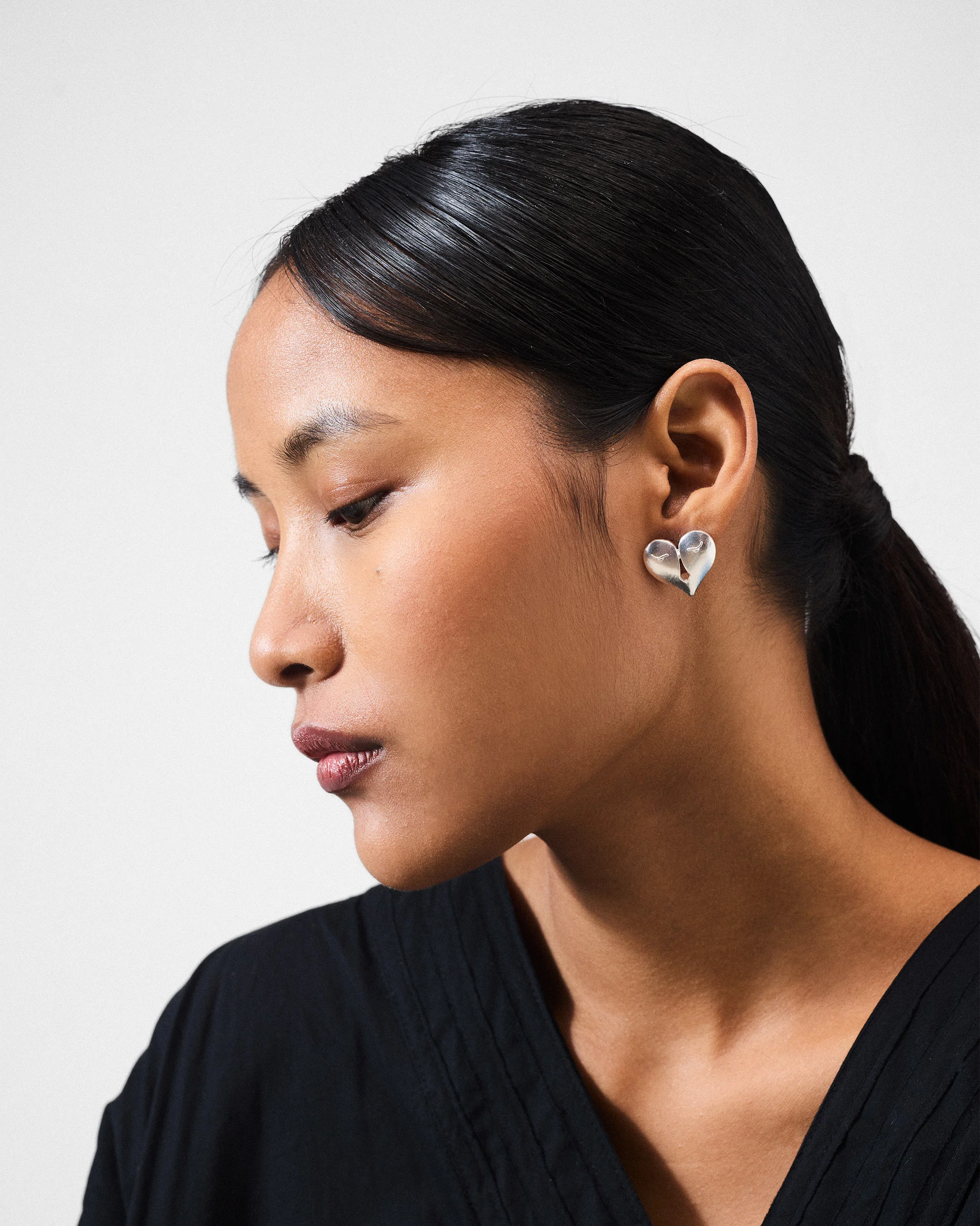 Dil Studs - Silver - Image 4