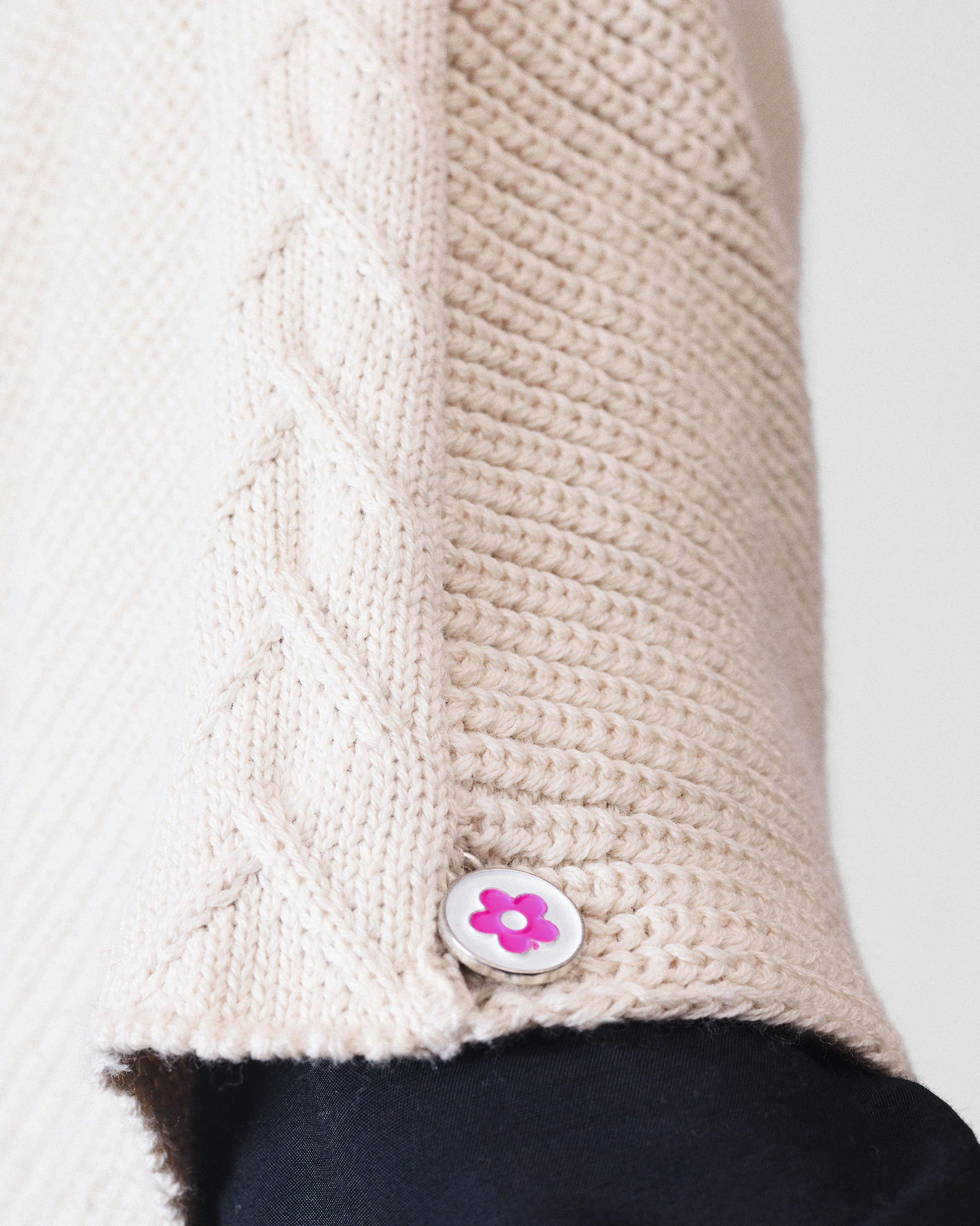 Dream High-low Hem Sweater - Ivory - Image 4