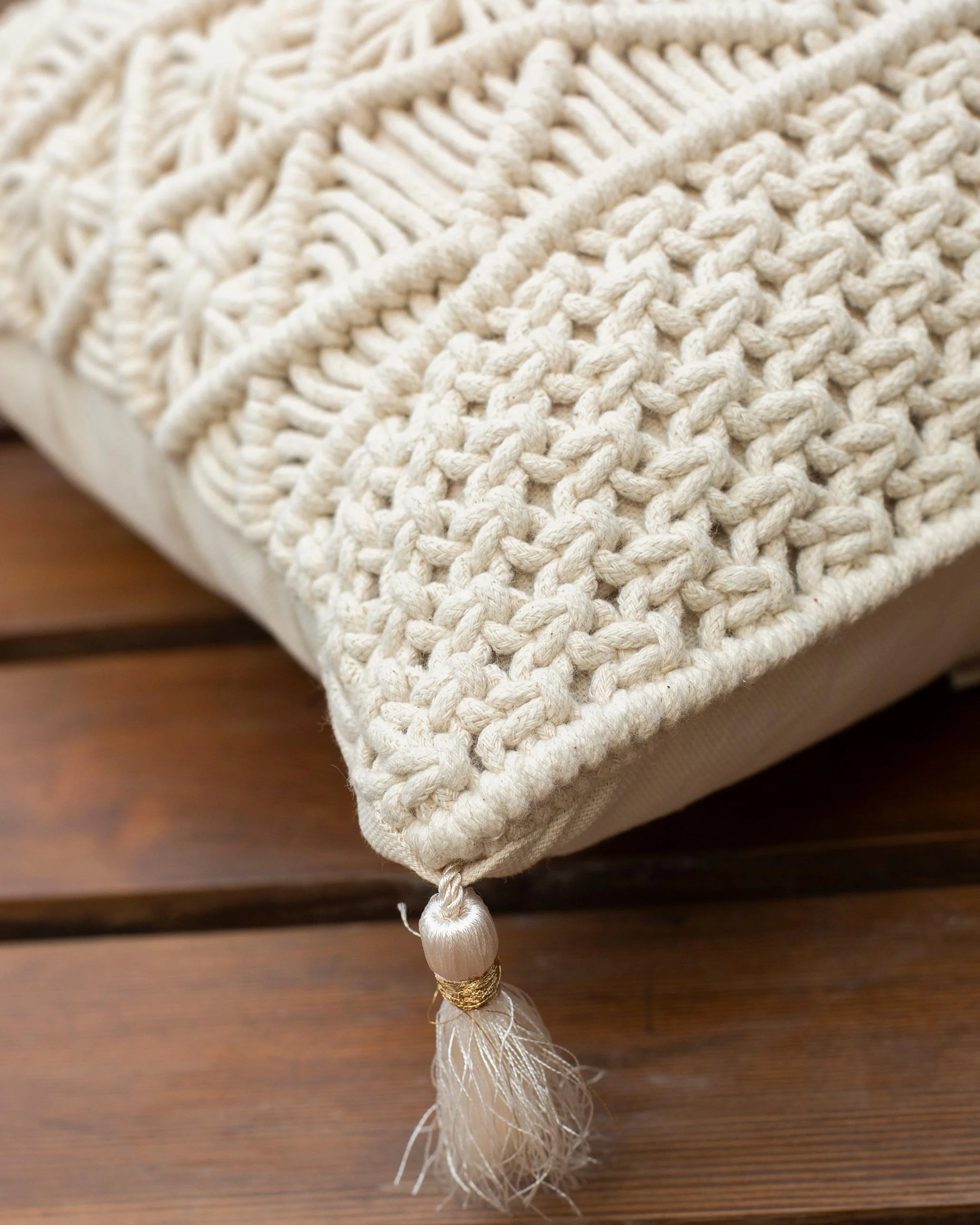 Ecru Macrame Cover - Image 2