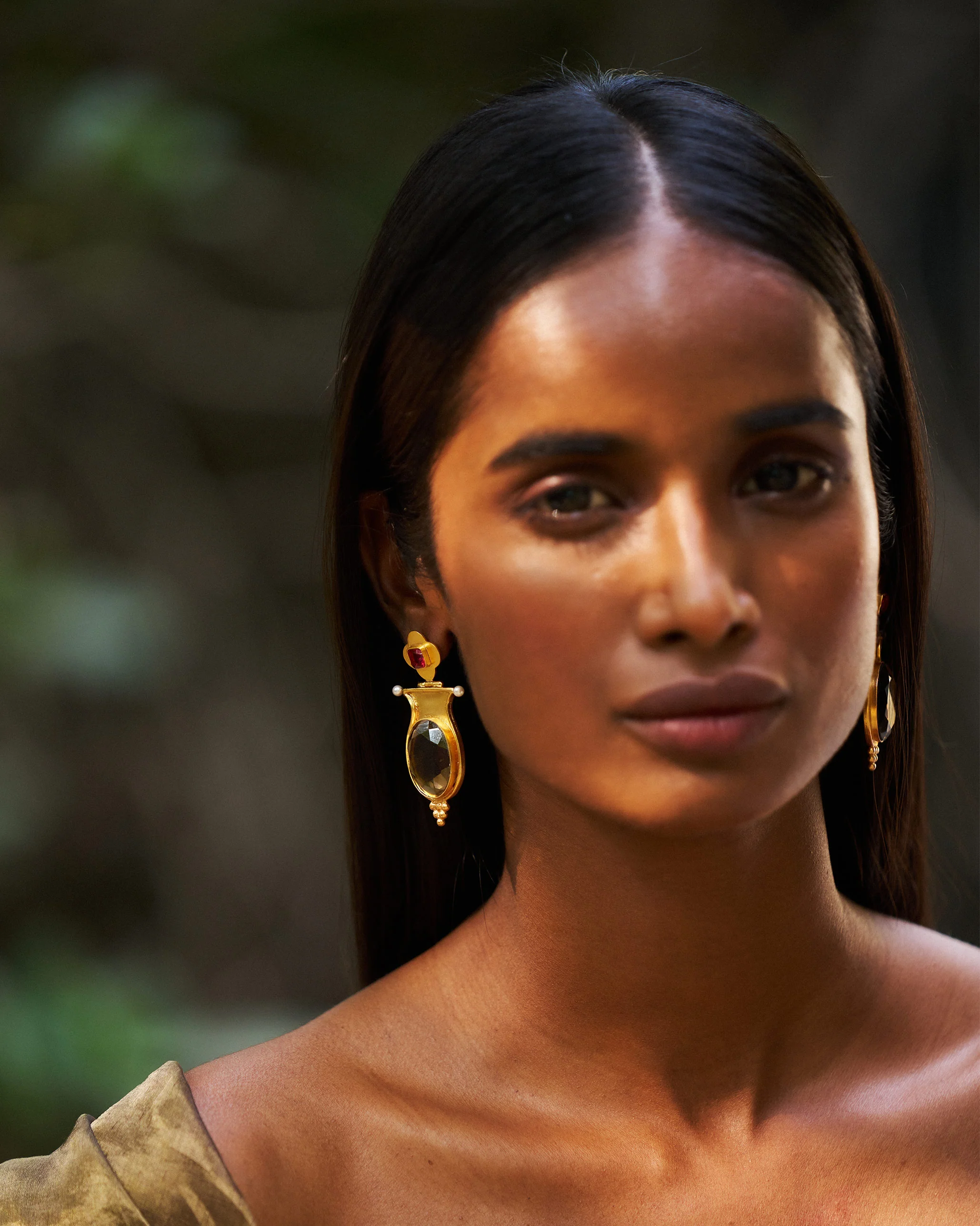 Eden Drop Earrings - Gold - Image 3