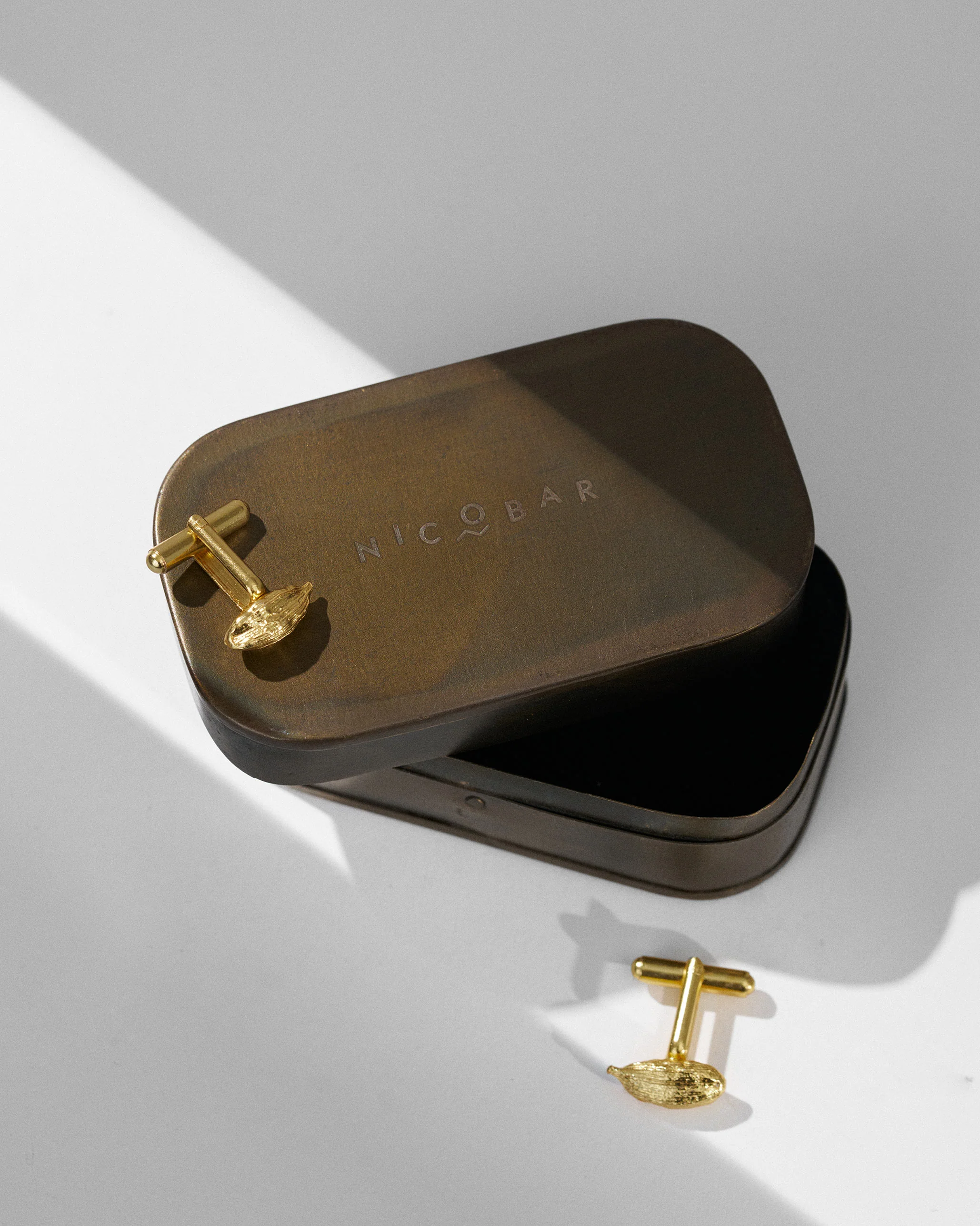 Elaichi Cufflinks - Gold - Image 4