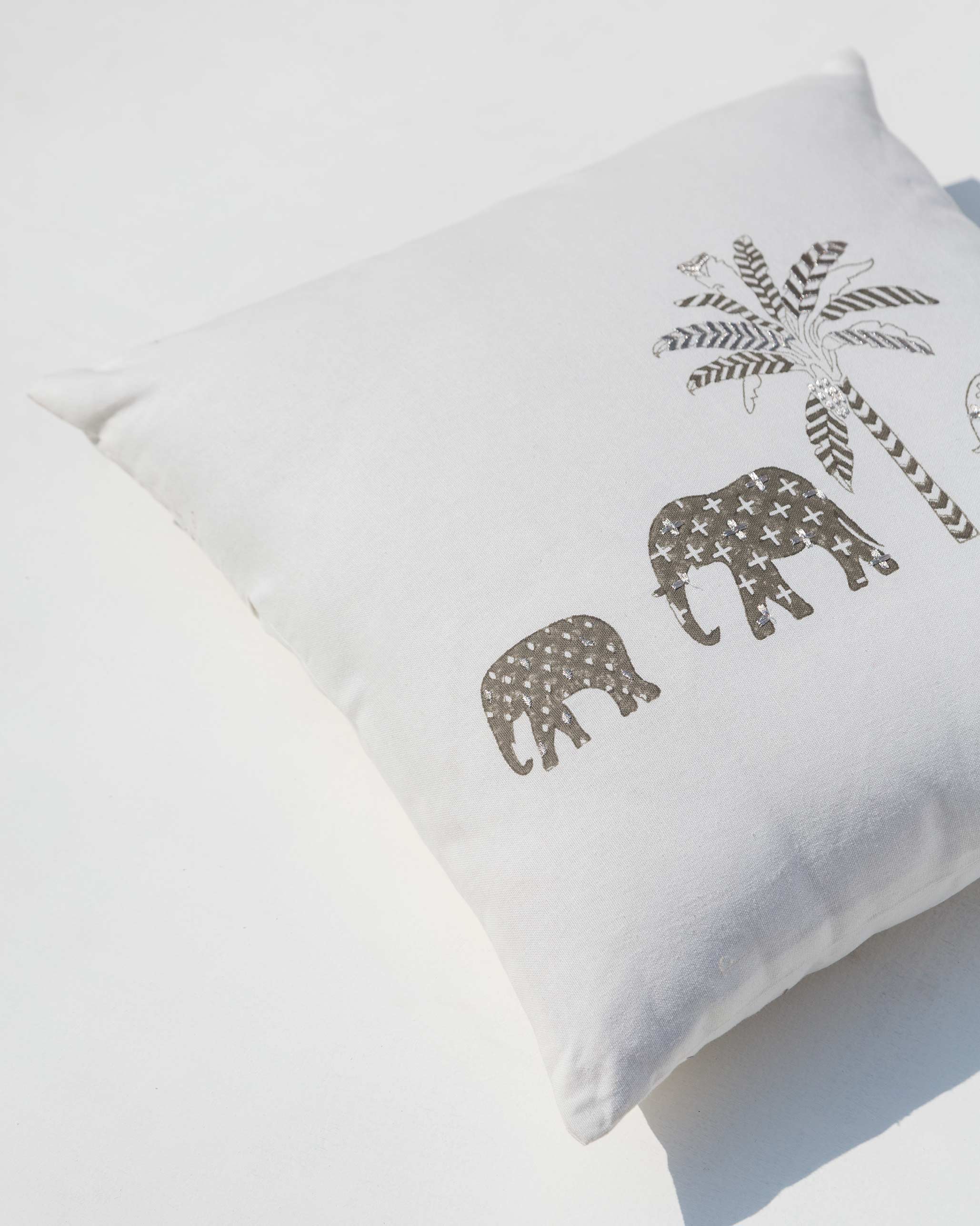 Ele Cushion Cover - Image 4