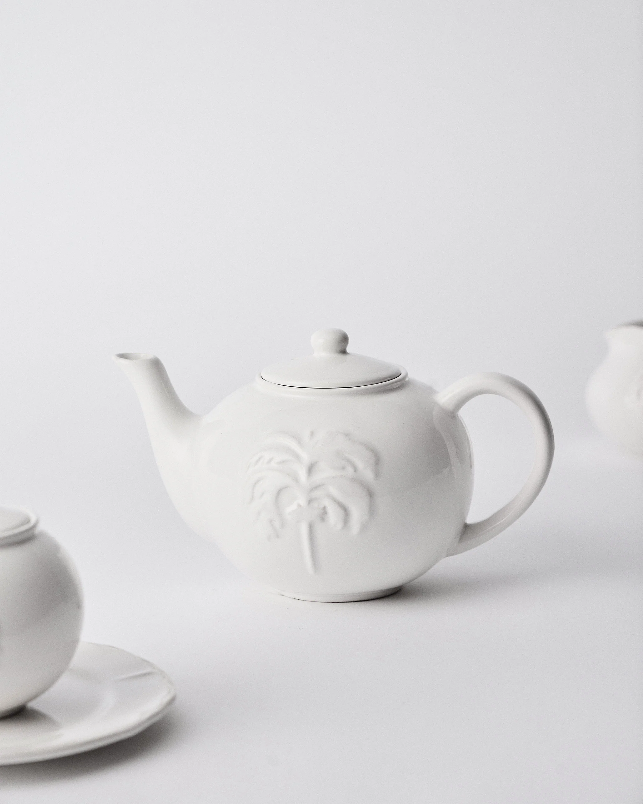 Ele Palm Teapot - Image 3