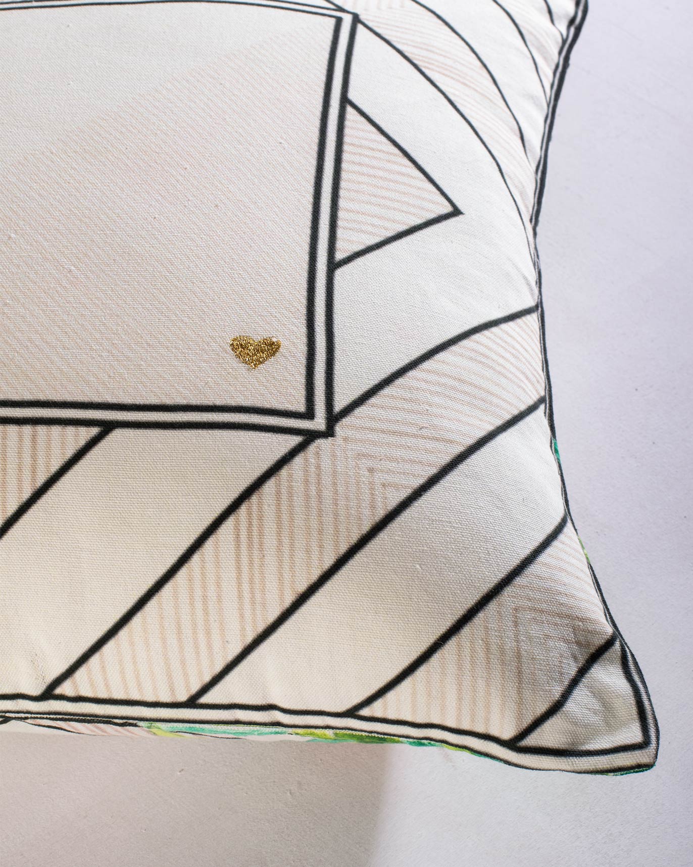 Erta Cushion Cover - Ivory - Image 5