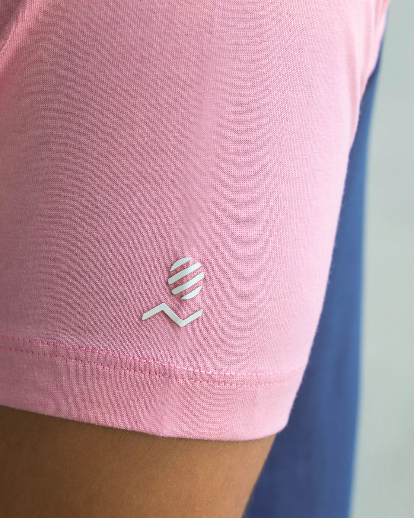 Everyday Crew Neck T-shirt - Navy & Pink - Image 2
