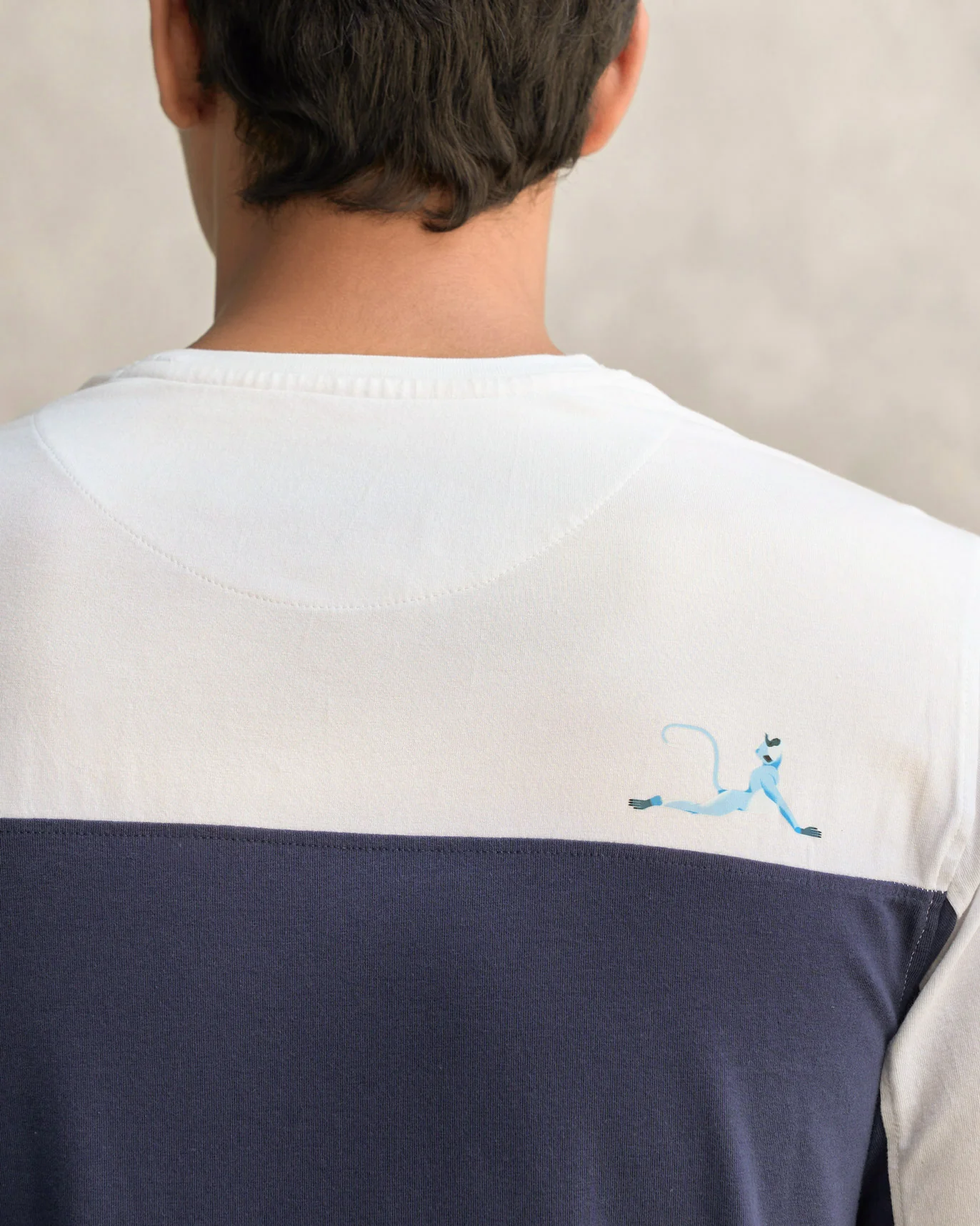 Everyday Crew Neck T-shirt - Navy & White - Image 2
