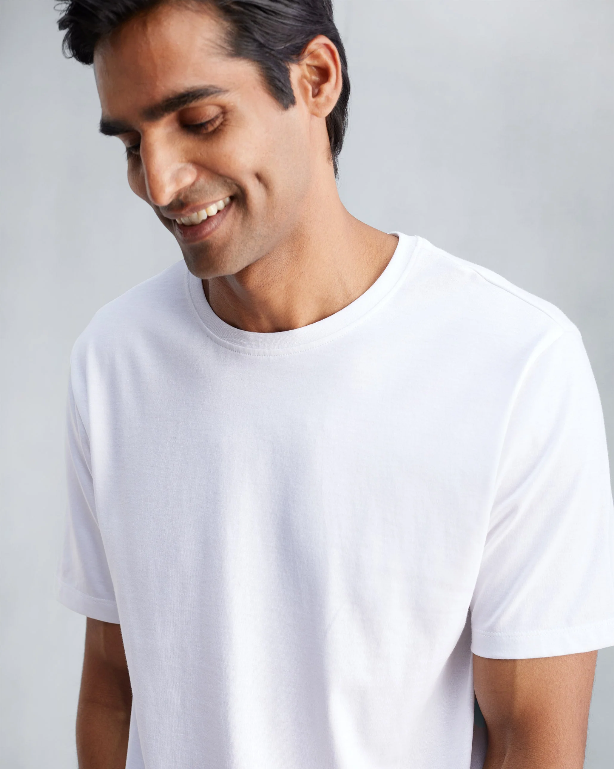 Everyday Essentials T-Shirt Set (Black & White) - Image 2