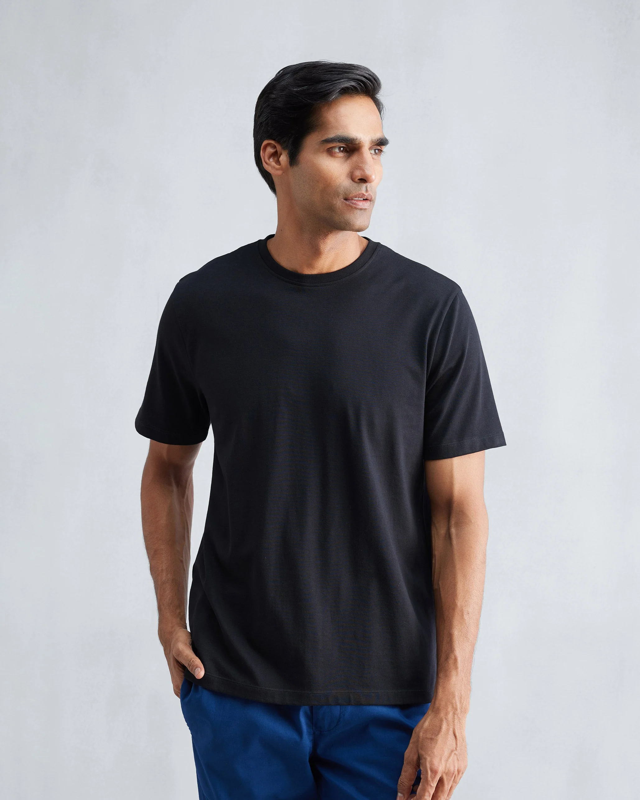 Everyday Essentials T-Shirt Set (Black & White) - Image 8