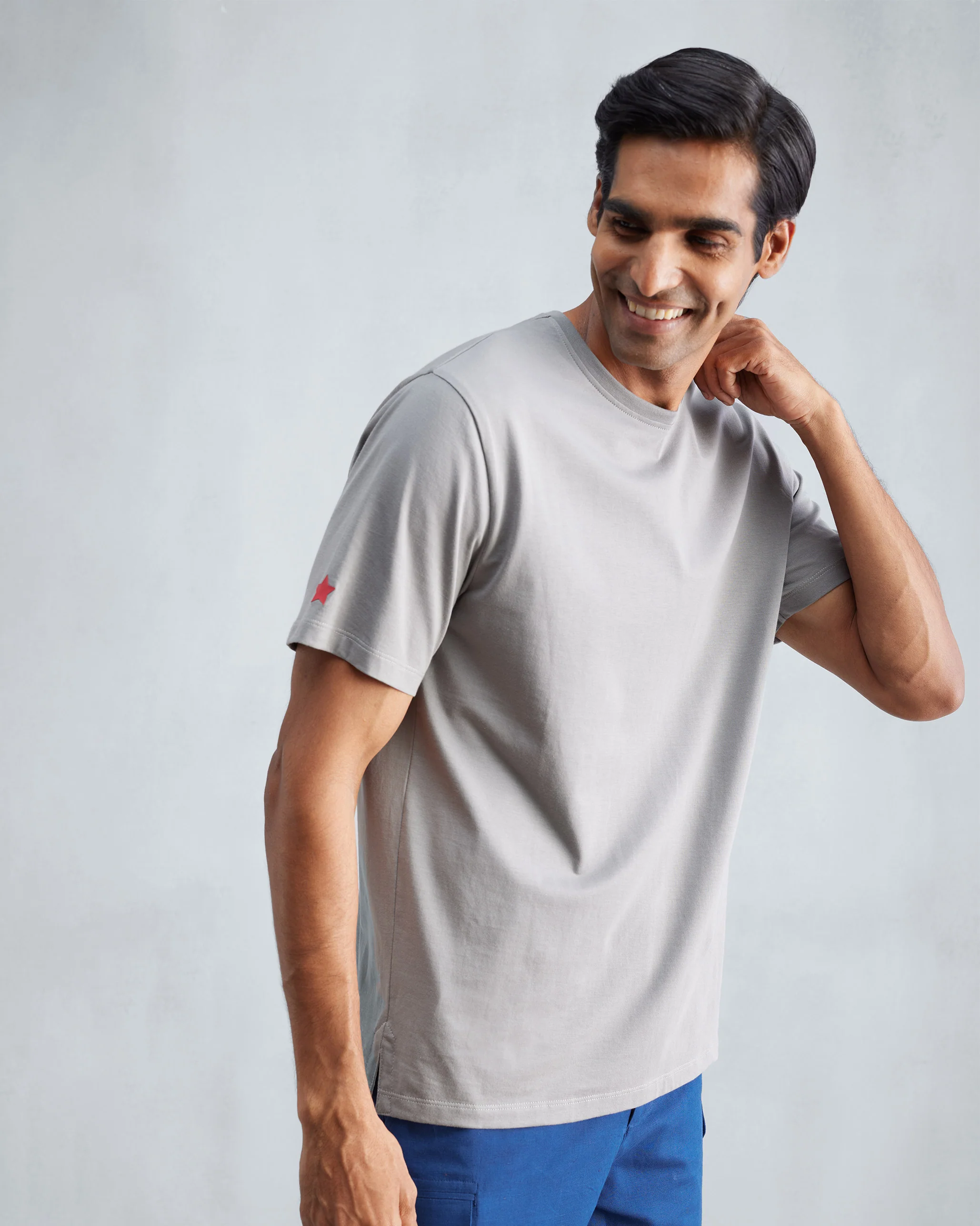 Everyday T-shirt - Grey - Image 2