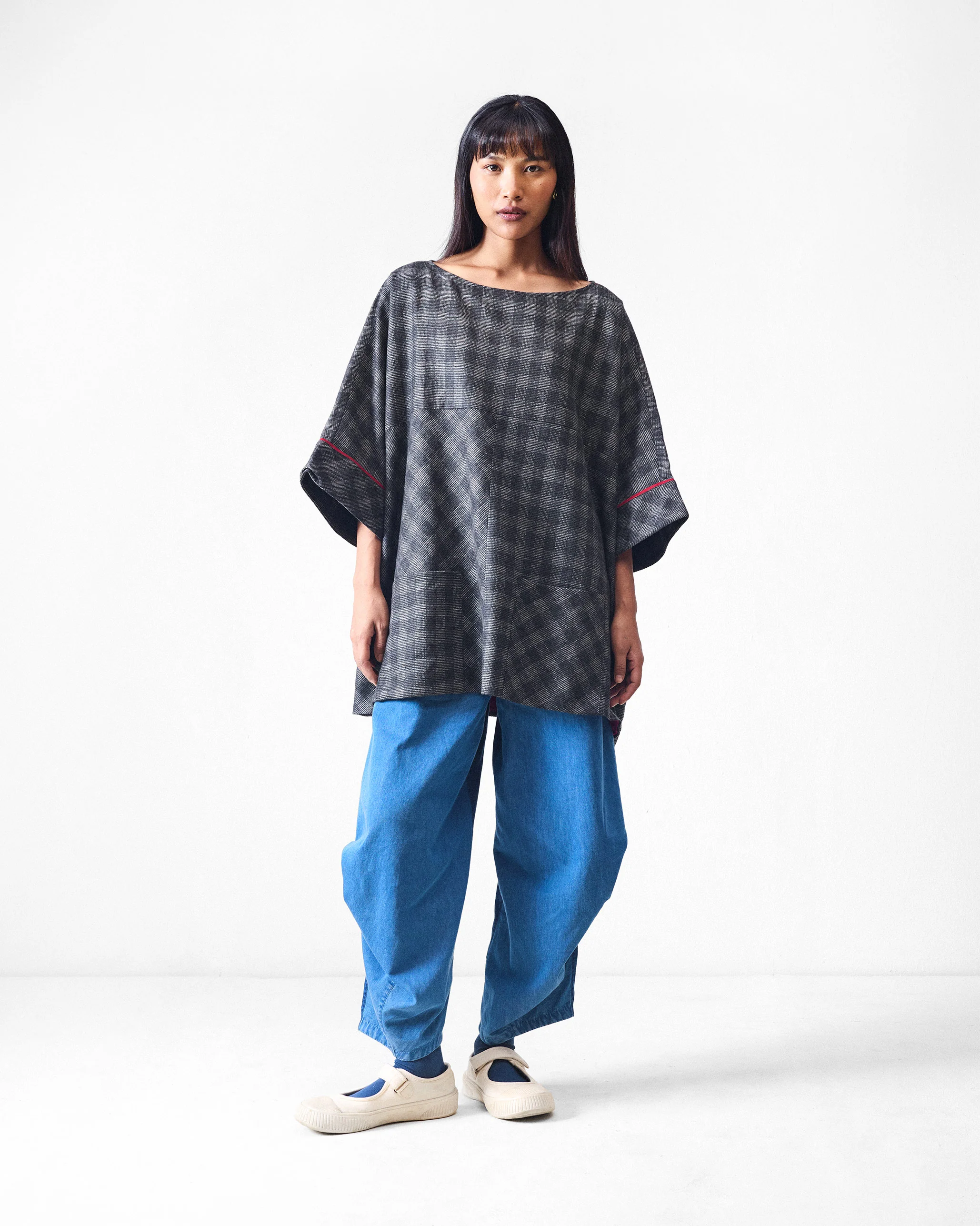Fable Top - Black & Charcoal - Image 10