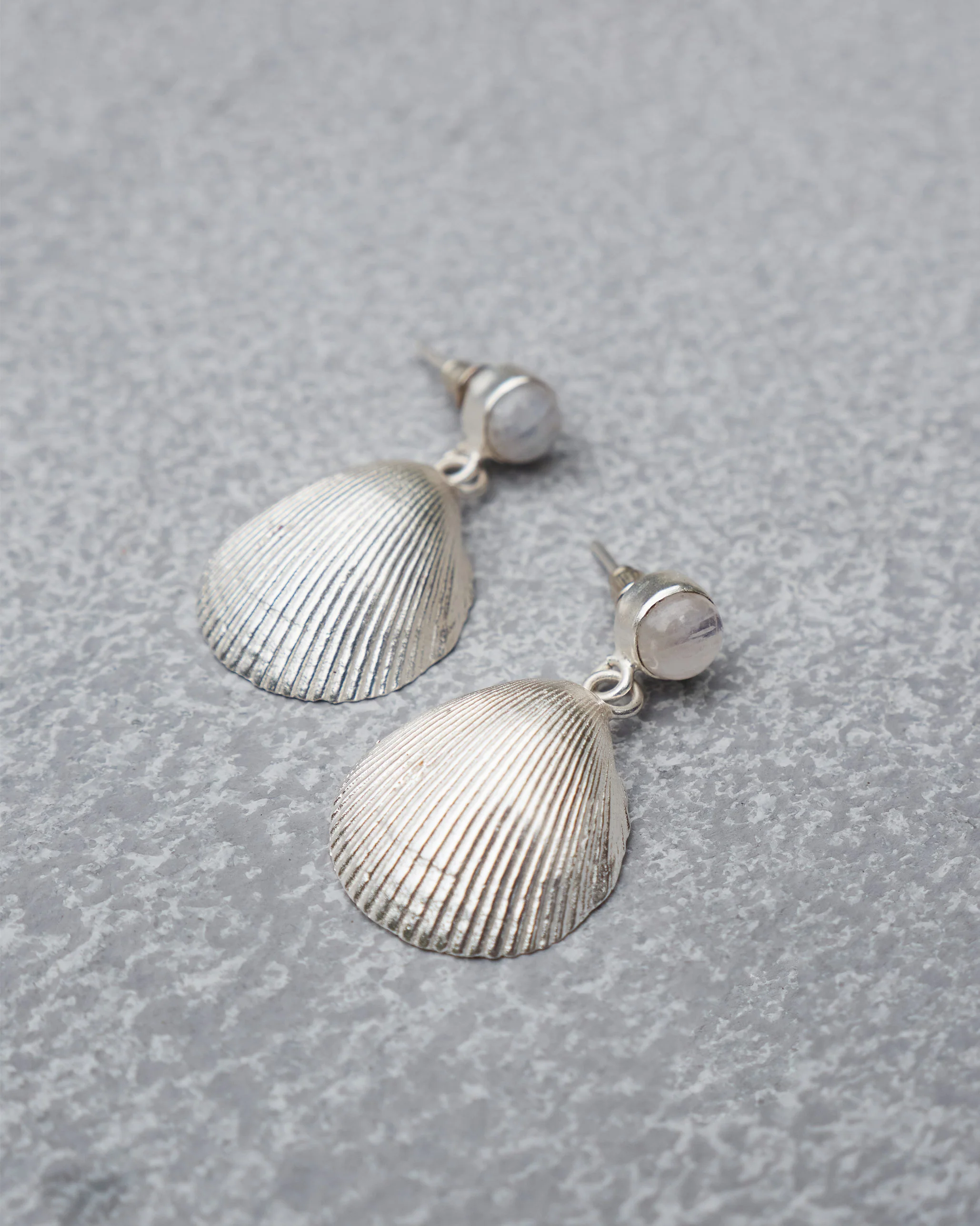 Fan Shell Earrings - Silver - Image 3