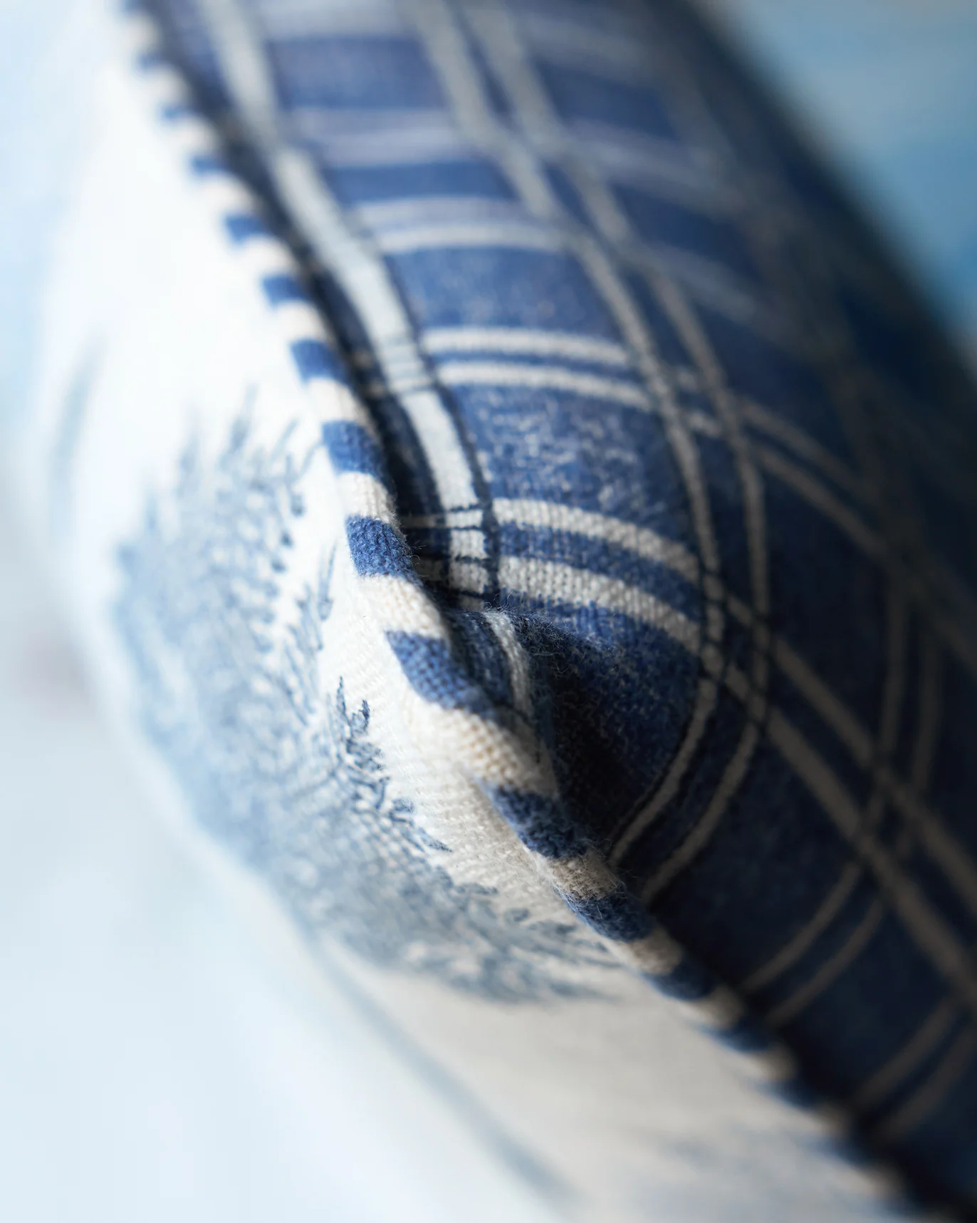 Farmhouse Cushion Cover - Reversible - Image 2