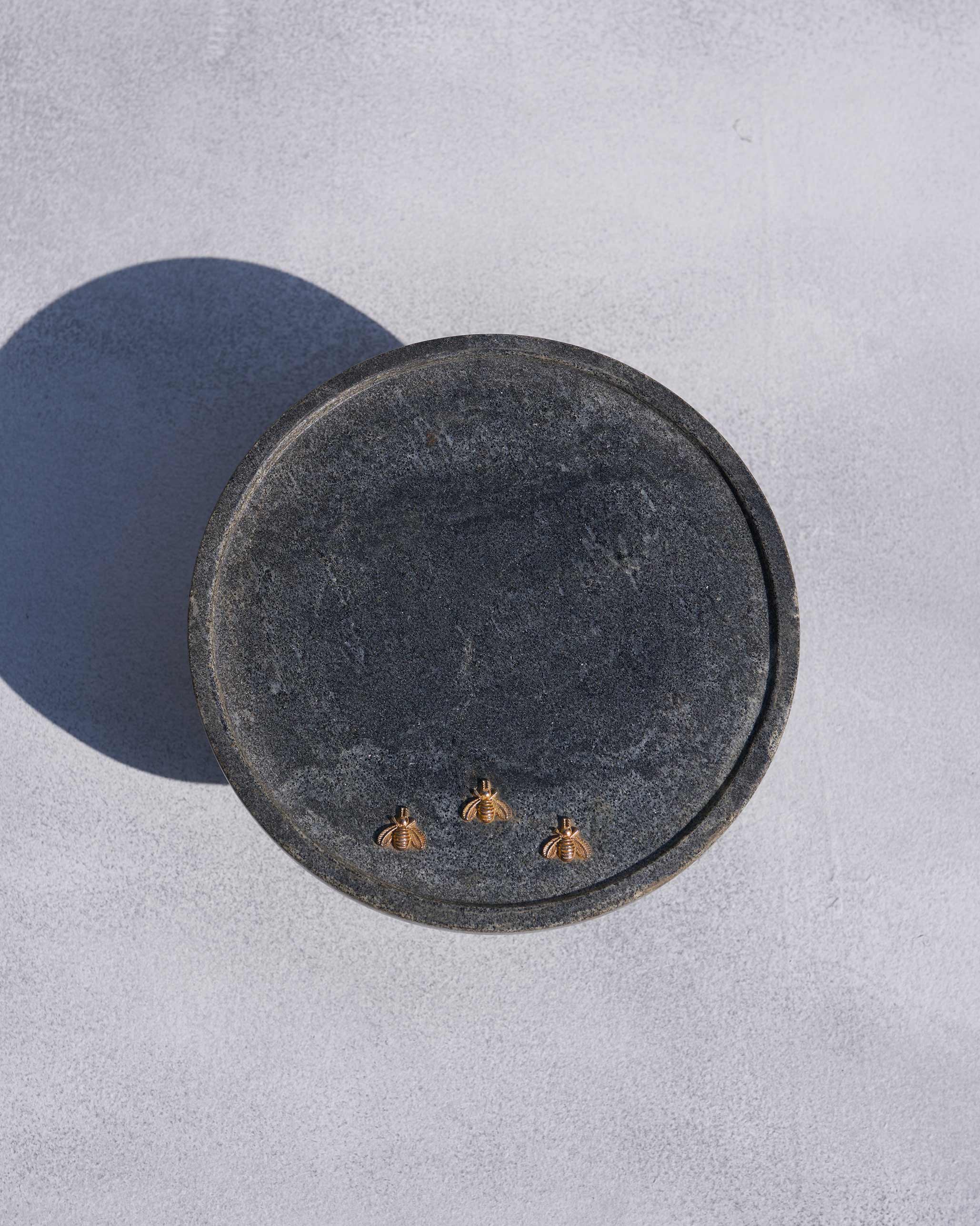 Firefly Cake Stand - Image 3