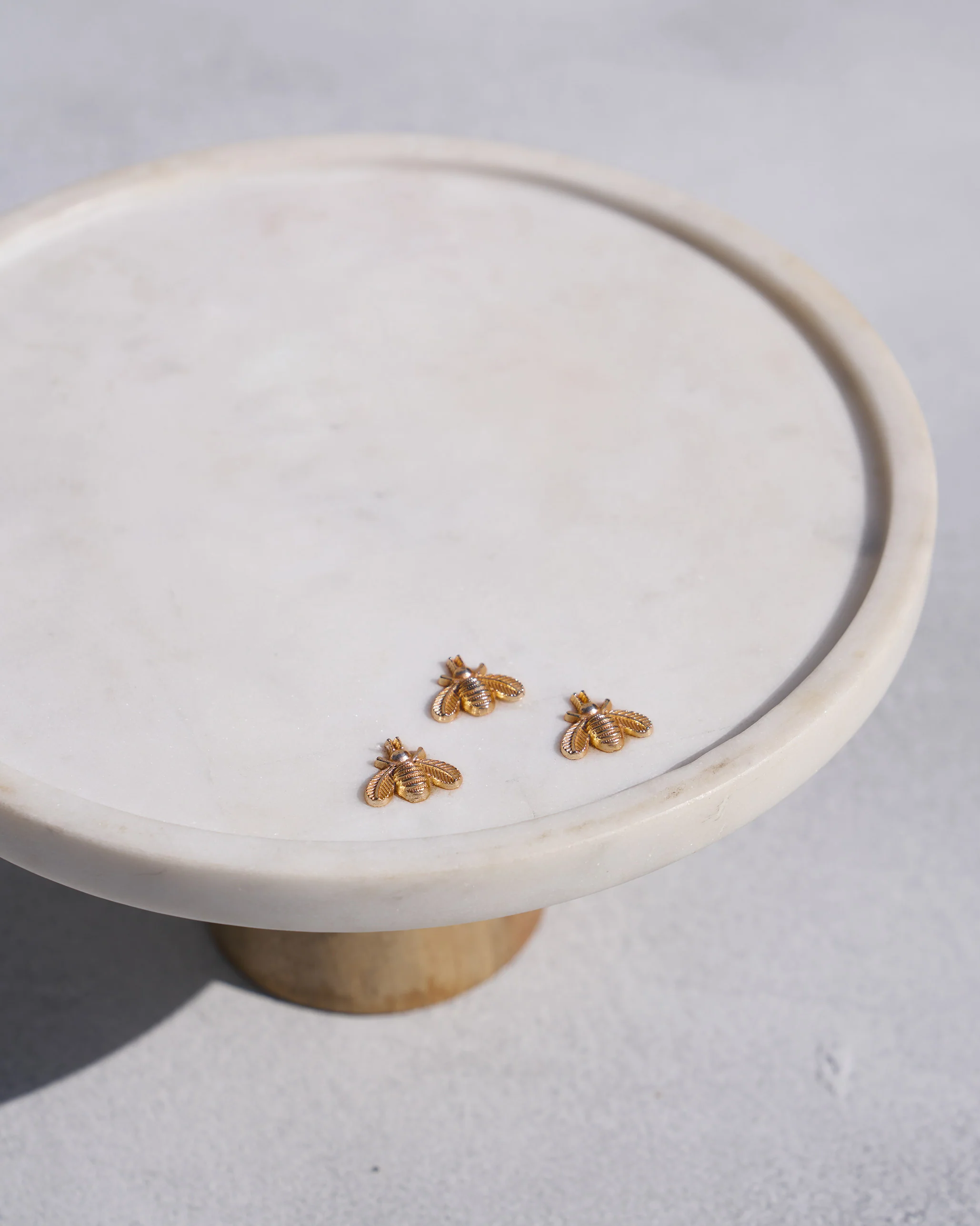 Firefly Cake Stand - White - Image 2