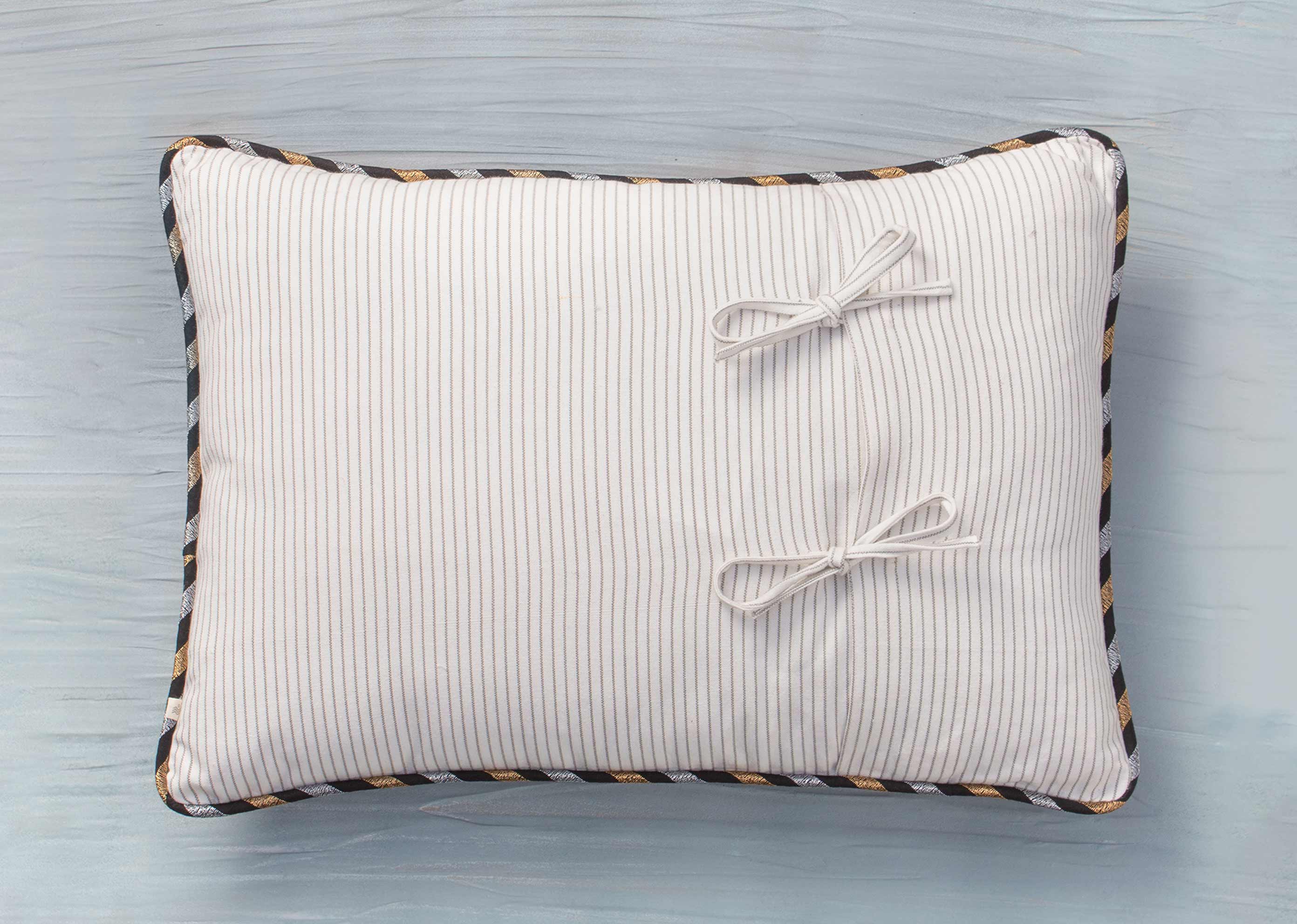 Flamingo Lumbar Pillow Cover - Pink - Image 3