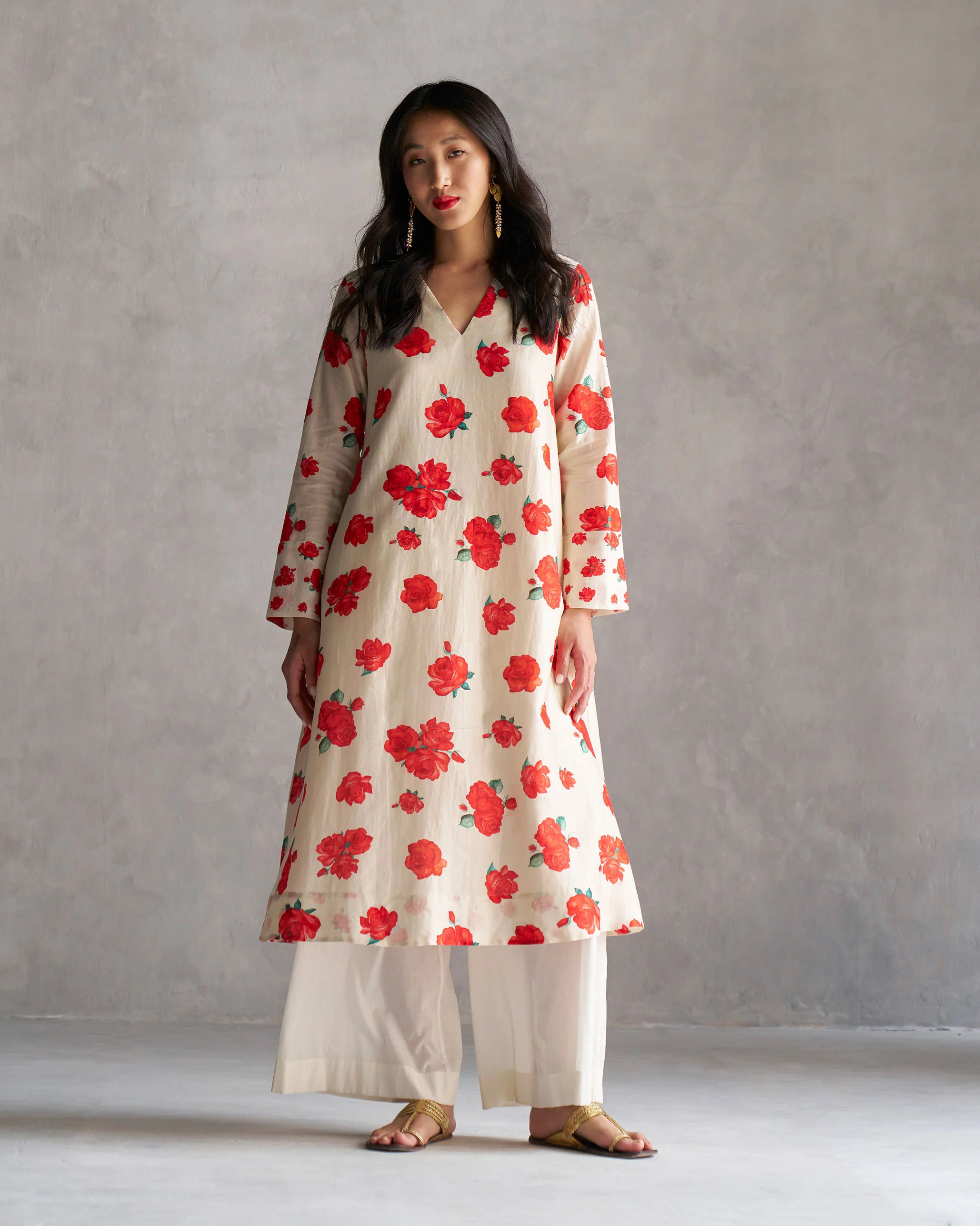 Flared V-Neck Kurta - Ivory & Red - Image 5