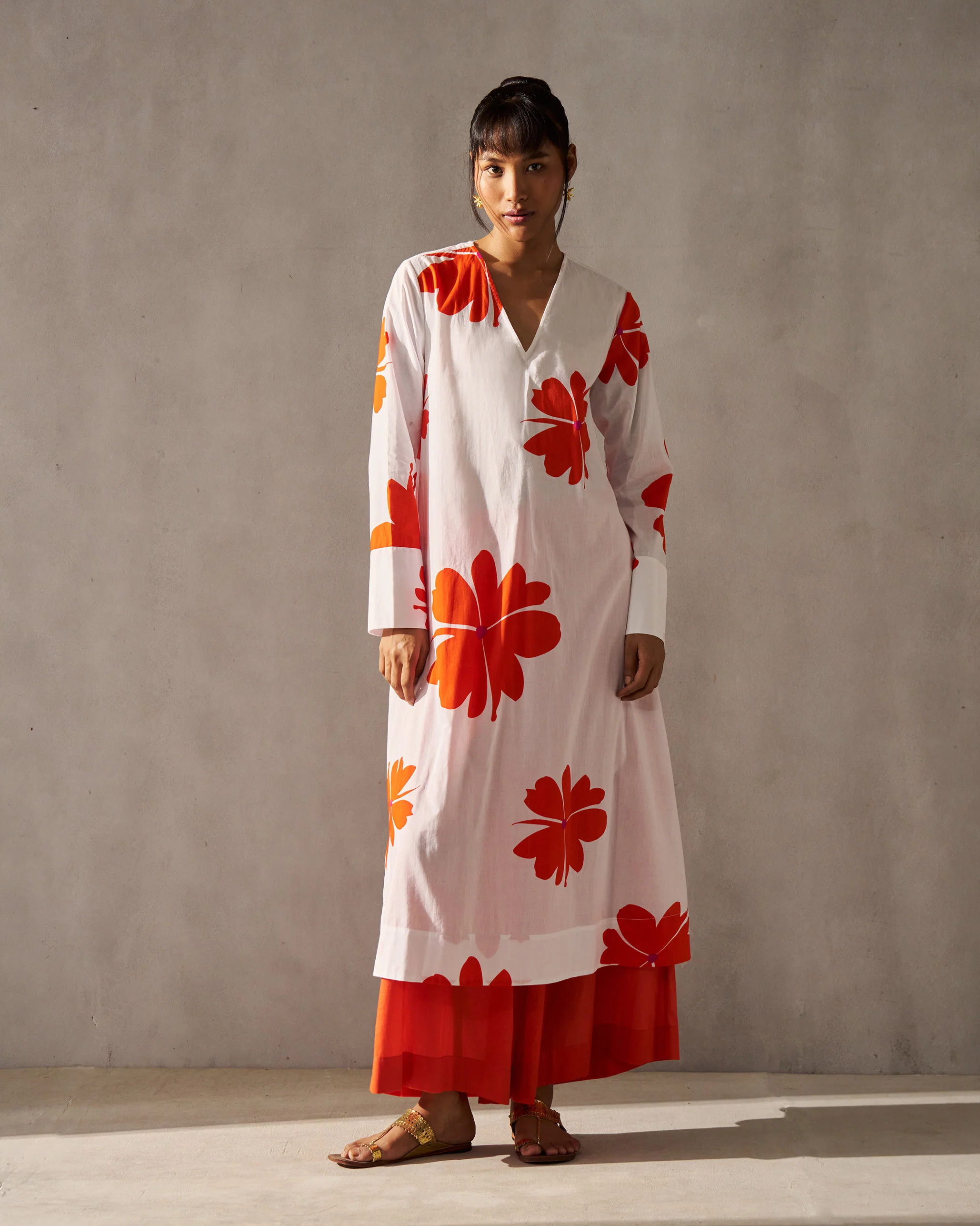 Flared V-neck Kurta - White & Orange - Image 5