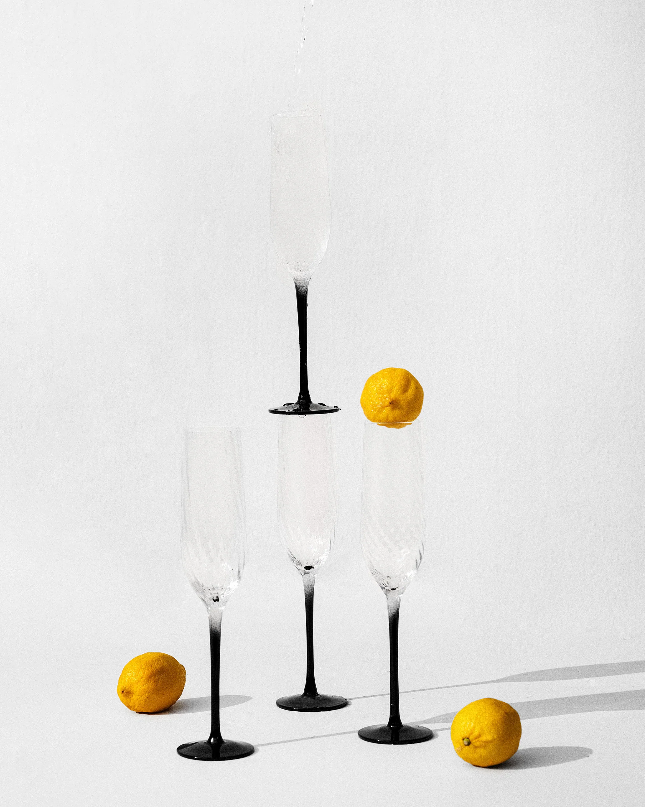 Float Champagne Flute - Set of 4 - Image 5