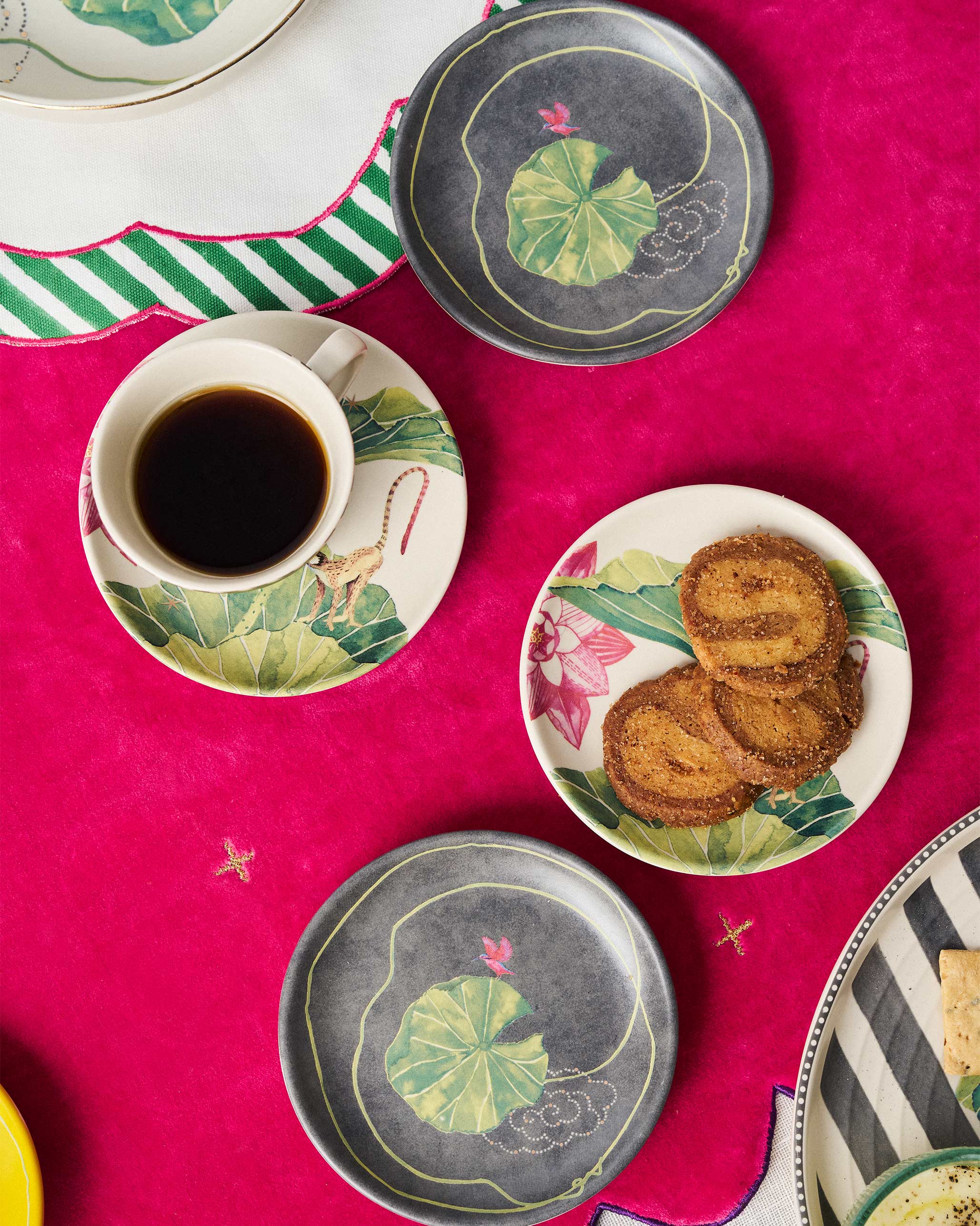 Float Tea Plate - Set of 4 - Image 2