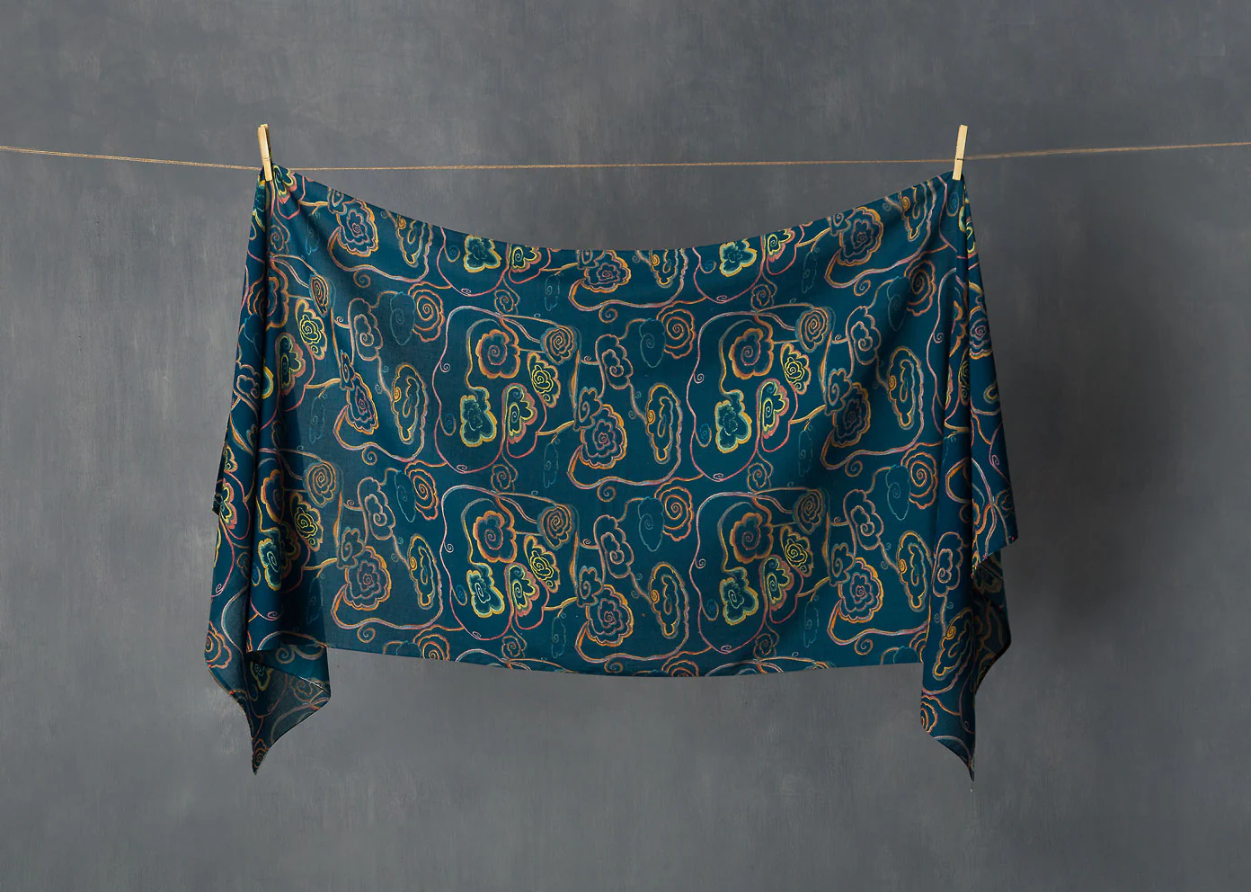 Floating Scarf - Image 3