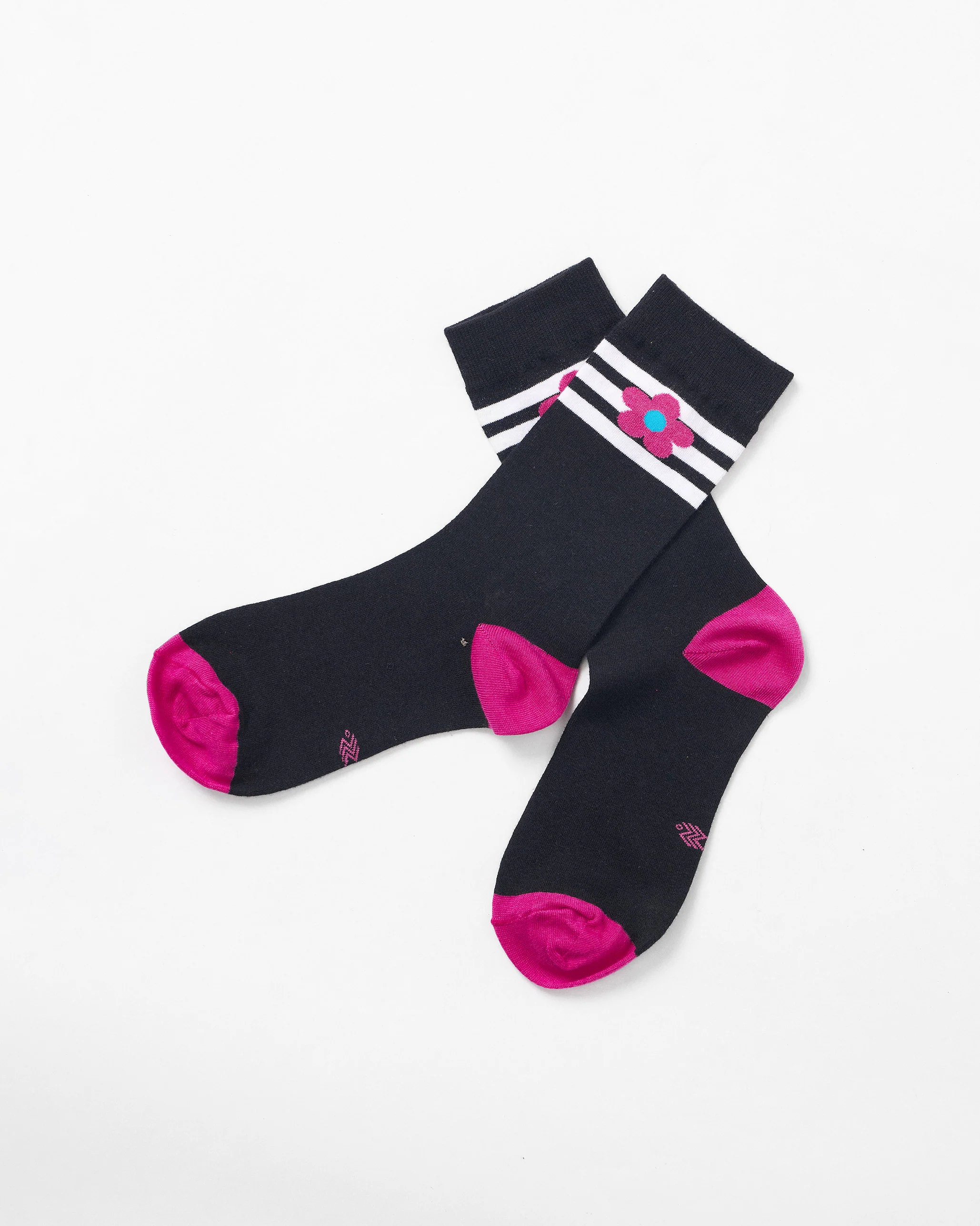 Flowerbed Socks - Black & Fuchsia - Image 3